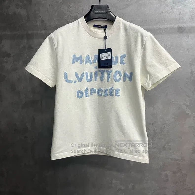 Louis Vuitton Louis Vuitton 26 Latest Round Neck Letter Print Design T-S Size US S / EU 44-46 / 1 - 1 Thumbnail
