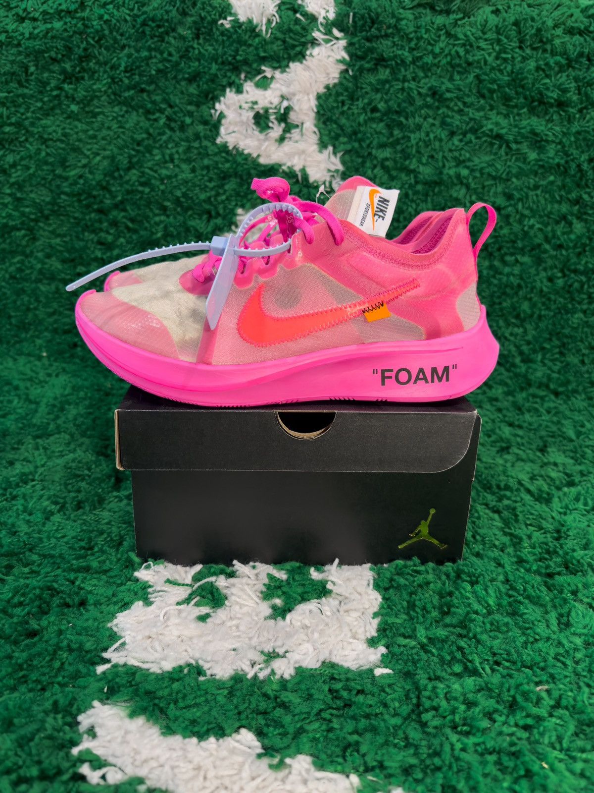 Nike Off-White x Nike Zoom Fly Pink | Grailed