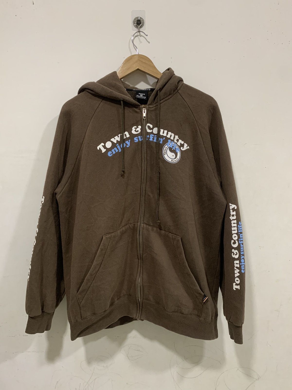 Vintage Vintage Sweater Hoodies Town & Country Size US L / EU 52-54 / 3 - 5 Thumbnail