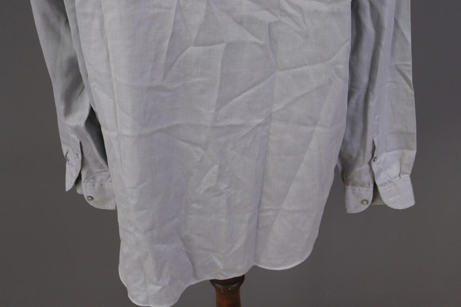 Giorgio Armani Giorgio Armani Le Collezioni Gray Shirt Size 43 / 17 Size US M / EU 48-50 / 2 - 9 Thumbnail