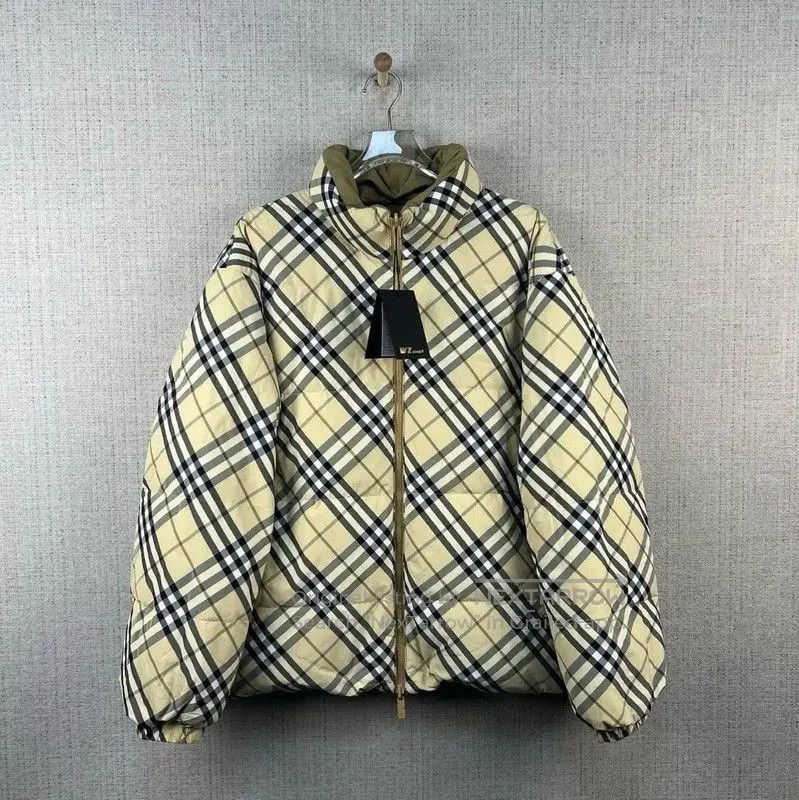 Burberry Burberry Yellow Cotton Check Puffer Jacket. Size US XXL / EU 58 / 5 - 1 Thumbnail