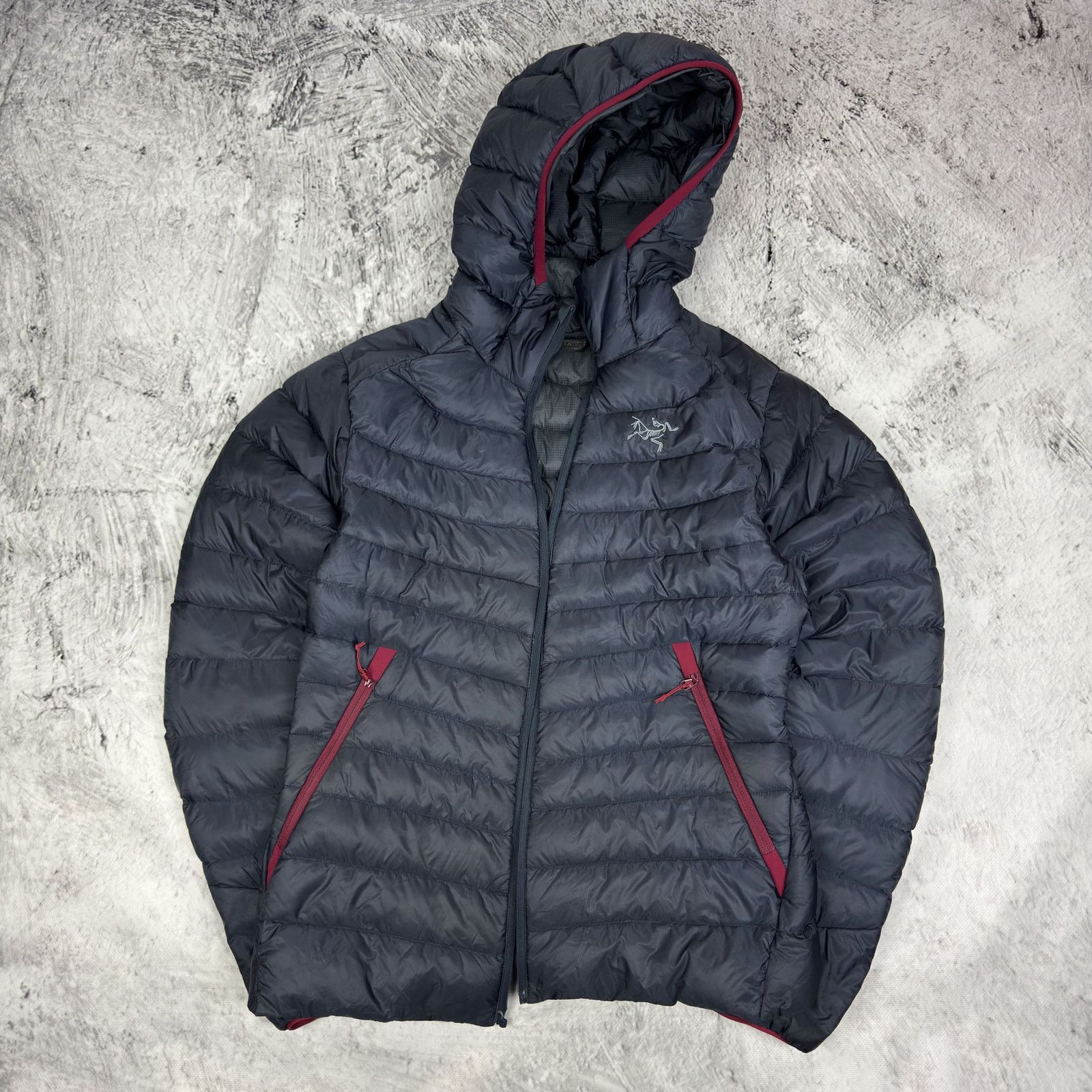 Arc'teryx Arc'teryx Cerium Lt Women's navy Puffer Jacket Size S / US 4 / IT 40 - 2 Thumbnail
