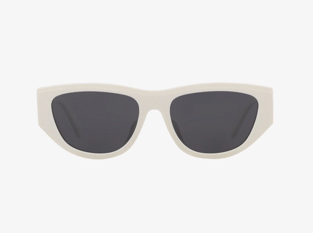 Celine Authentic Celine White Sunglasses & Case with strap 💖 Size ONE SIZE - 2 Thumbnail