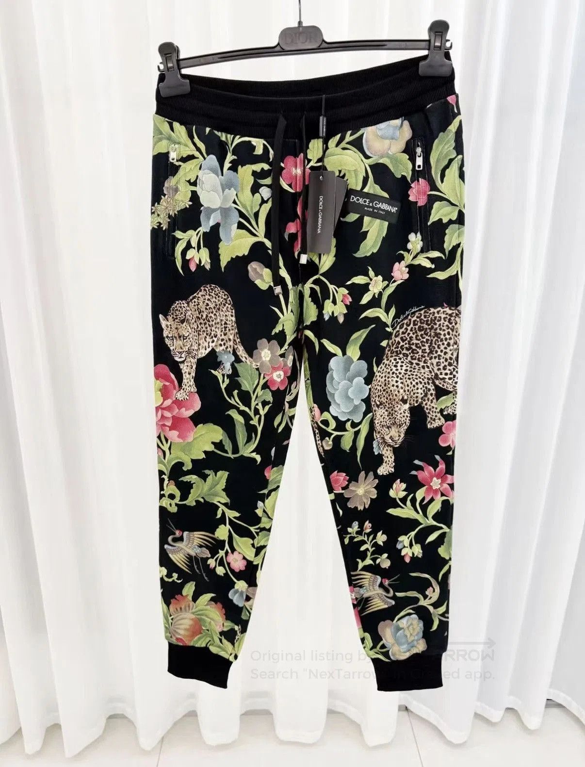 Dolce & Gabbana Black Floral & Leopard Print Casual Pants Size 32. Size US 32 / EU 48 - 1 Thumbnail