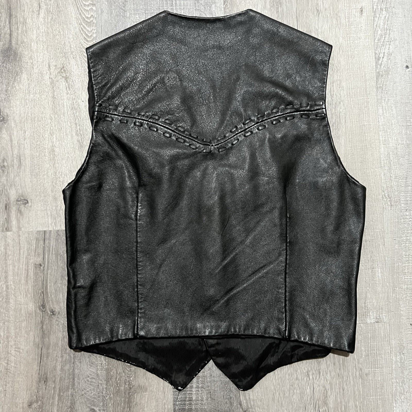 Vintage VTG 80s/90s Black Leather Pearl Snap Western Biker Vest S Size M / US 6-8 / IT 42-44 - 2 Thumbnail