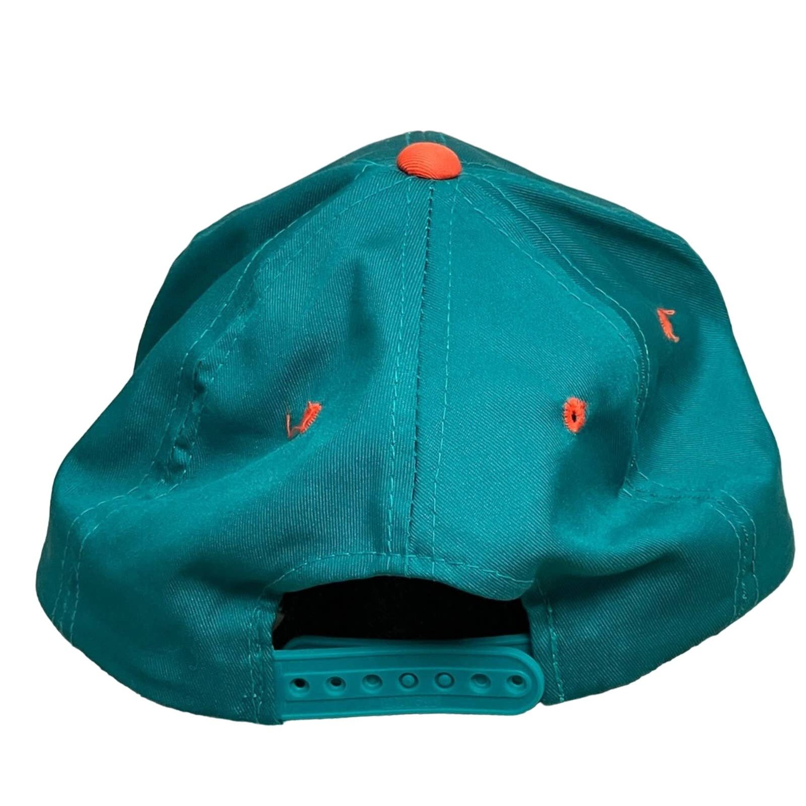 Vintage VINTAGE SCRIPT YOUNGAN NFL MIAMI DOLPHINS SNAPBACK HAT CLEAN Size ONE SIZE - 3 Thumbnail