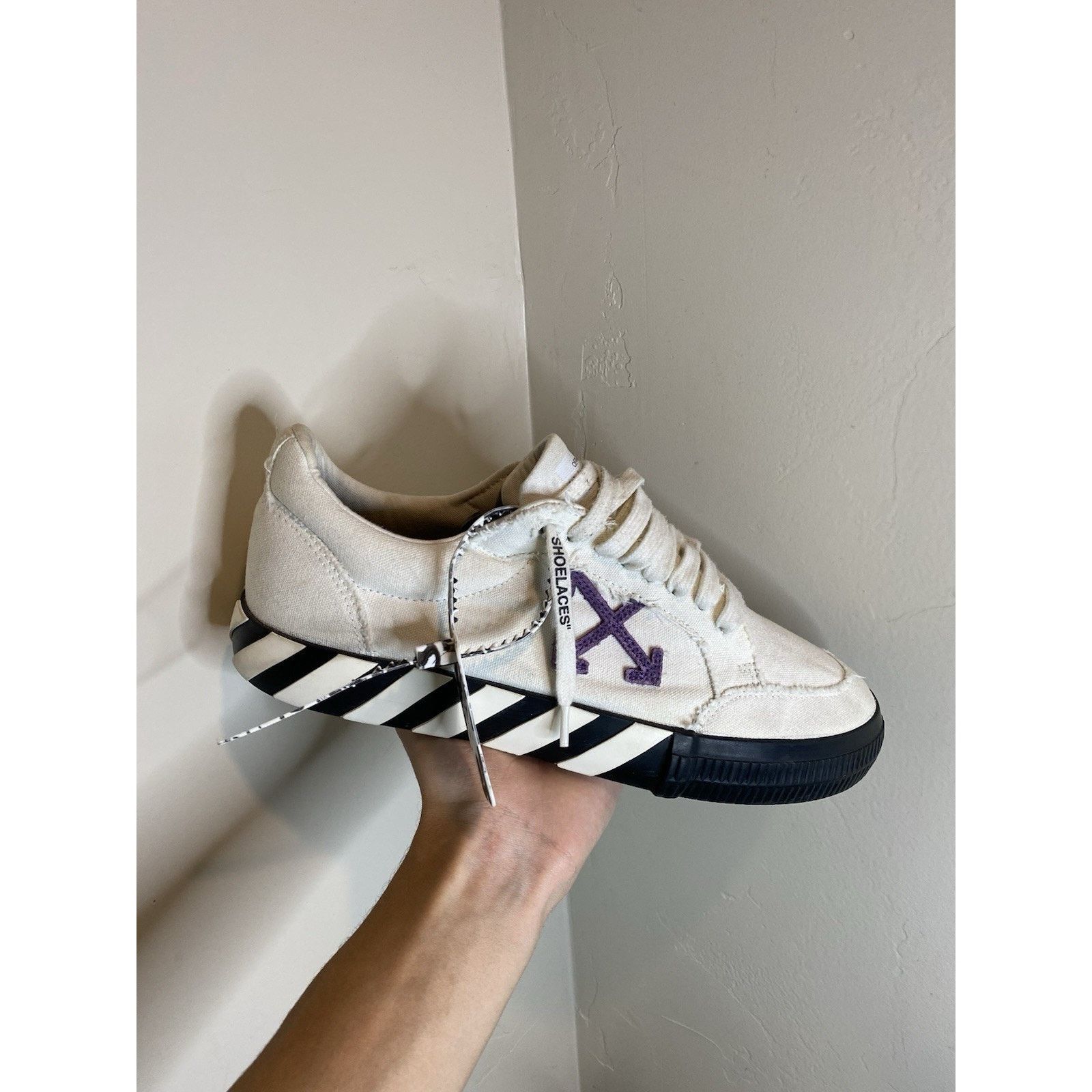 Off-White OFF-WHITE Vulc Low “White Purple” | Size 43 EU | 10 US Size US 10 / EU 43 - 2 Thumbnail