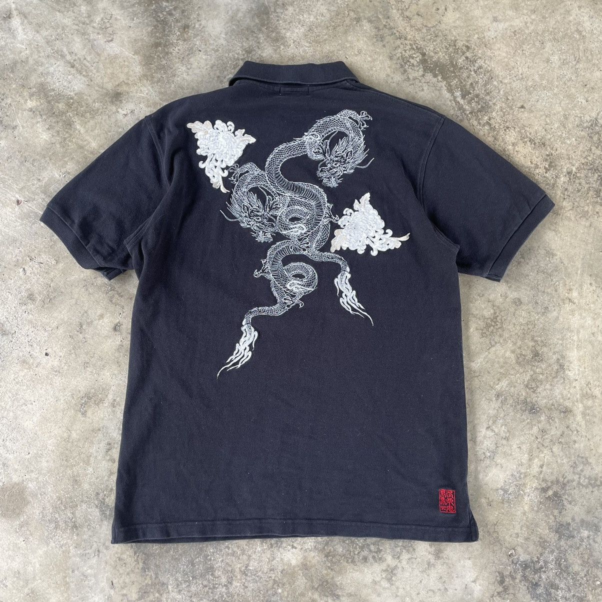 image of Avant Garde x Sukajan T Shirts Karakuri Tamashi Sukajan Dragon Motive Logo Polos Shirts in Black (S