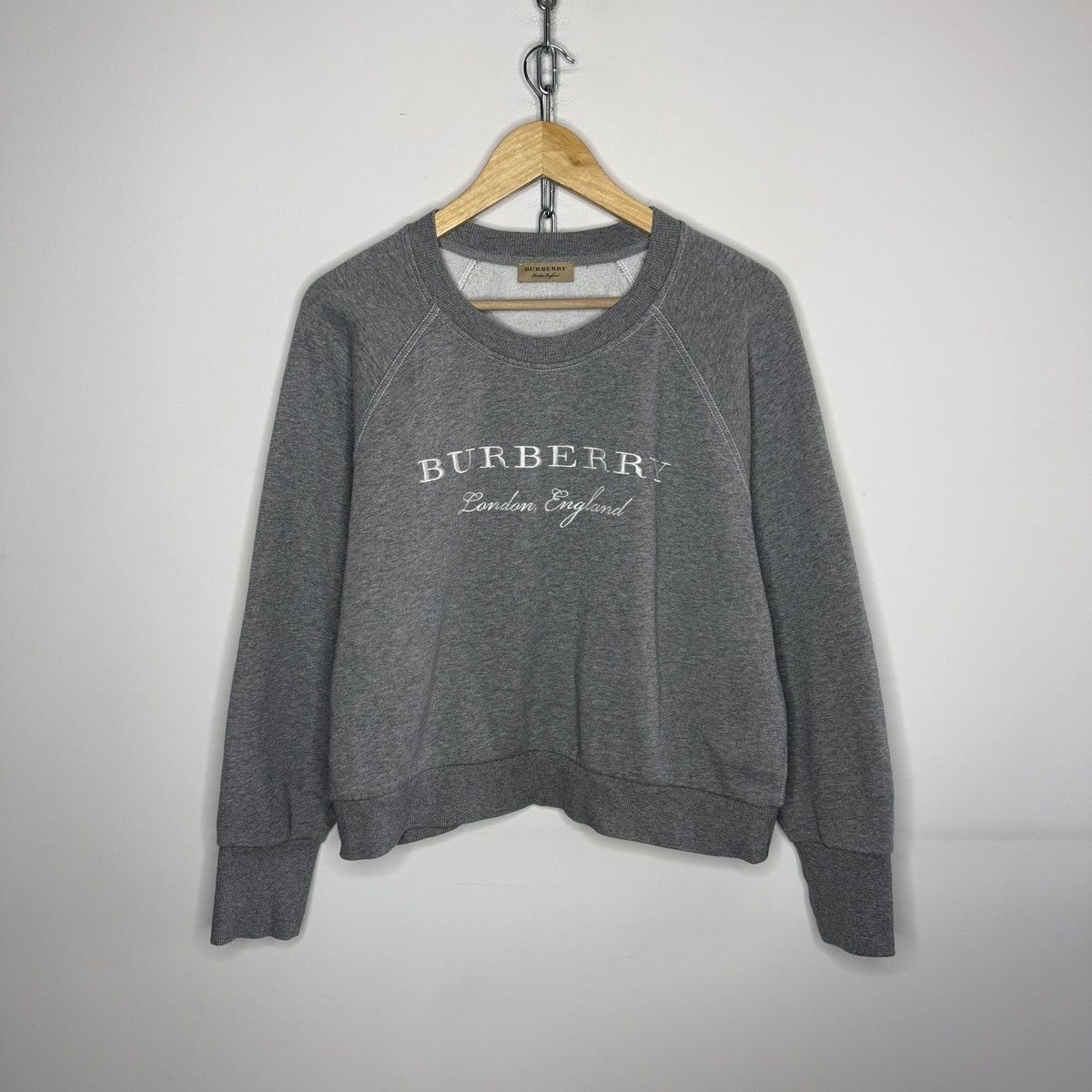 Burberry Burberry Gray Sweatshirt Spellout Logo Size M / US 6-8 / IT 42-44 - 1 Thumbnail
