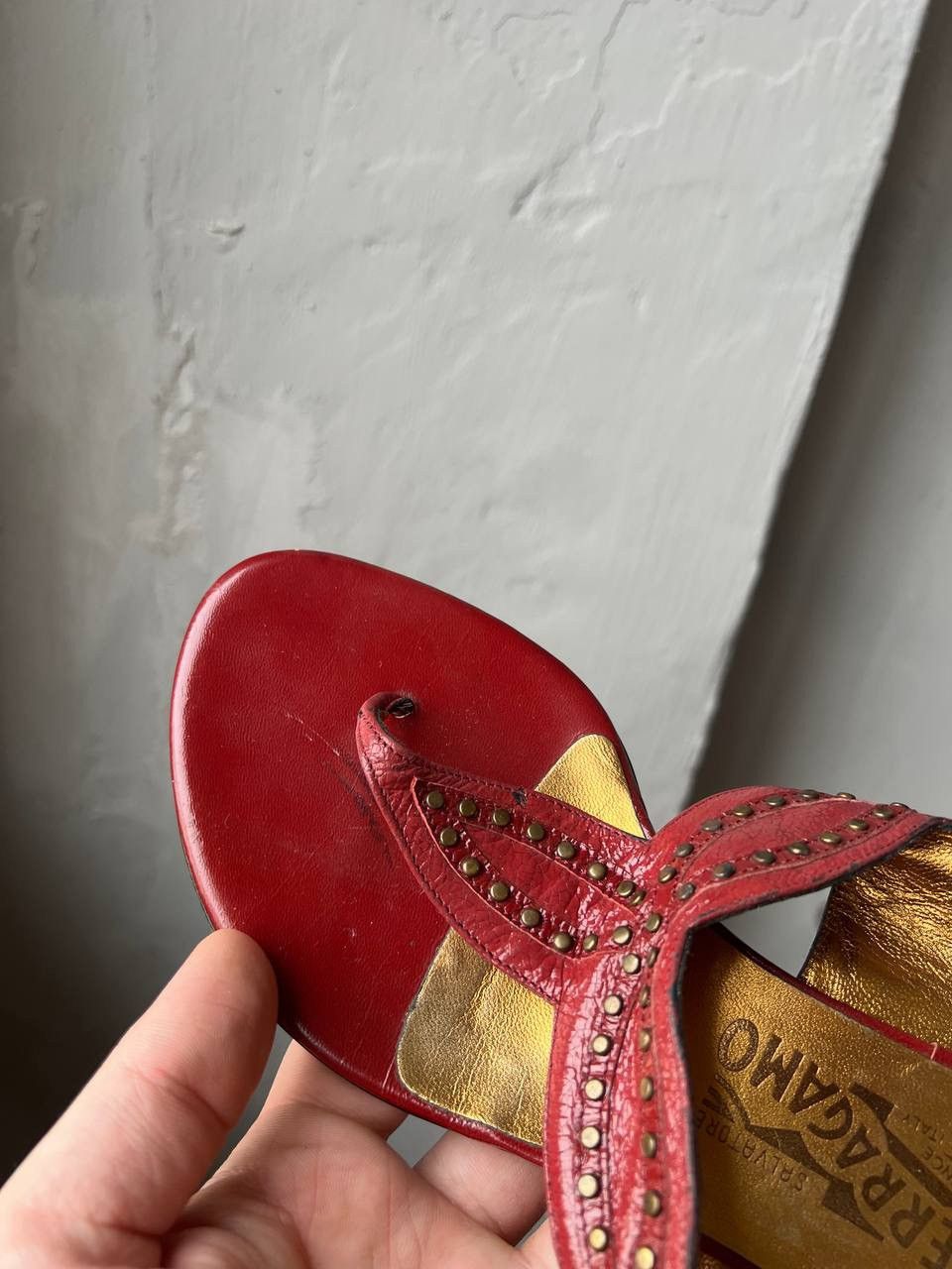 Salvatore Ferragamo SALVATORE FERRAGAMO RED GOLD LEATHER PATERN SLIDE SANDALS 38 Size US 8 / IT 38 - 22 Thumbnail