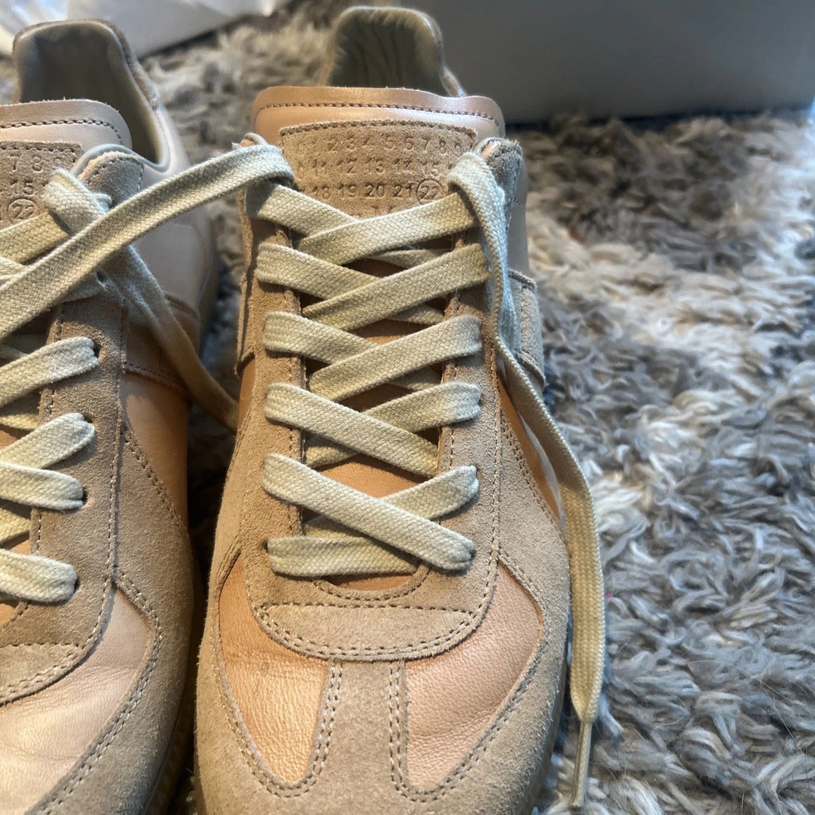 MAISON MARGIELA リプリカ ギャット ブラウン 41 MAISON MARGIELA リプリカ ギャット ブラウン 41 Maison Margiela GAT