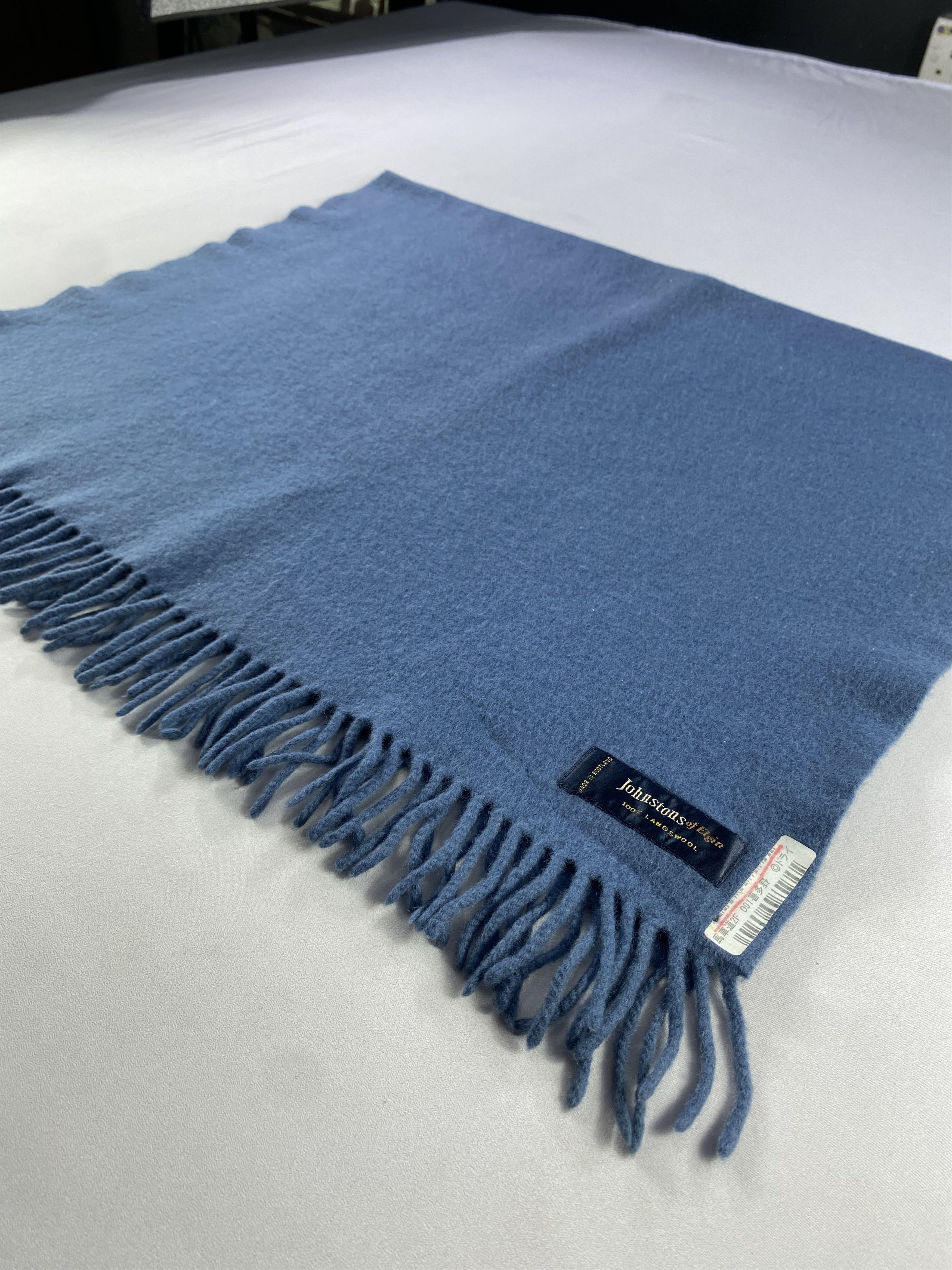 Johnstons Of Elgin × Vintage Johnstons Of Elgin Scarf / Muffler / Neckwear Size ONE SIZE - 2 Thumbnail