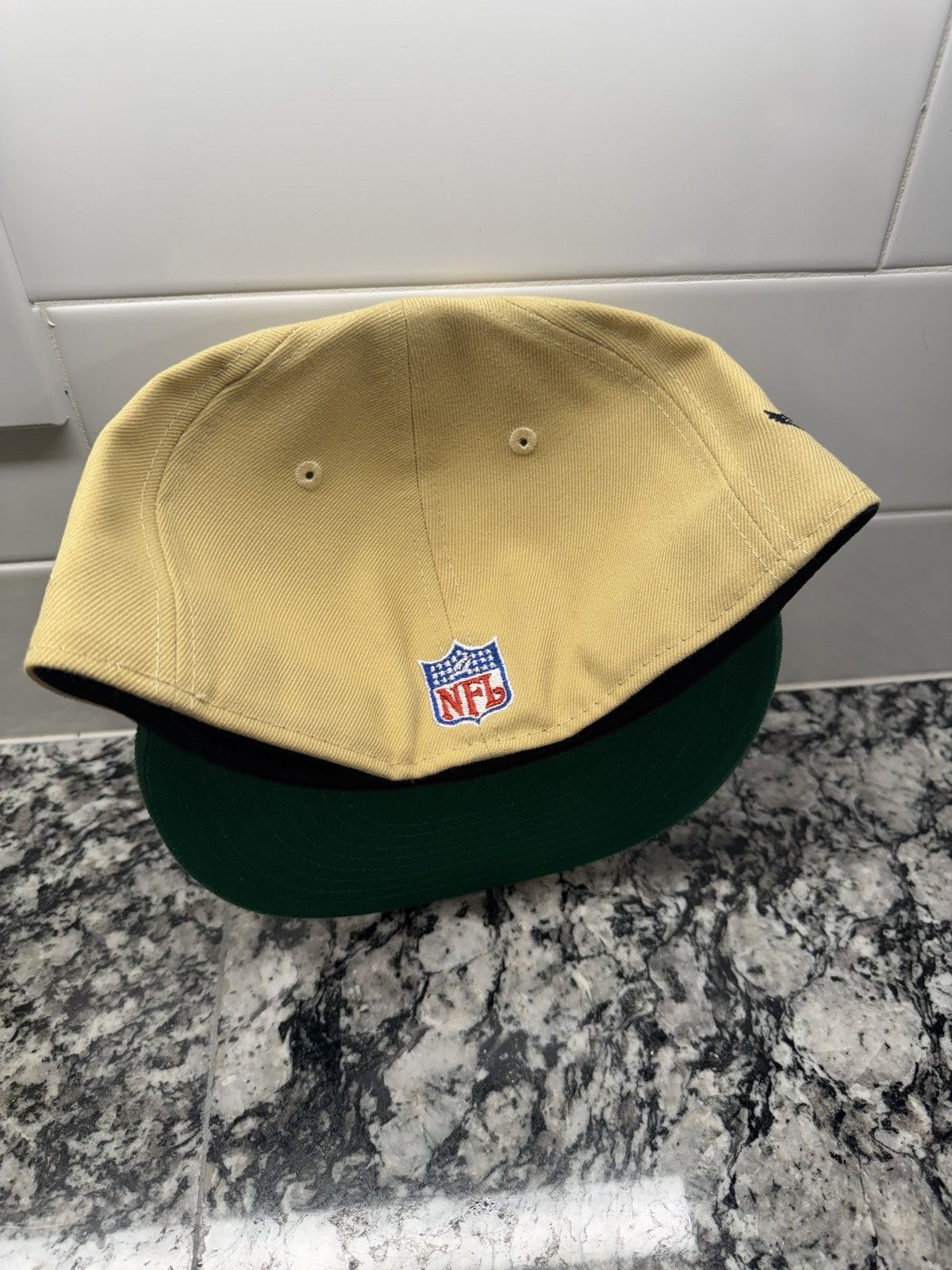 New Era New Era x Hat Club Philadelphia Eagles Fitted Hat Size 7 1/2 Size ONE SIZE - 4 Thumbnail