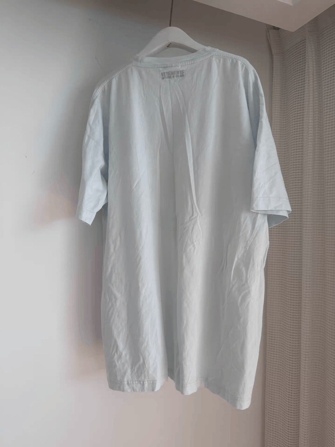 Vetements Vetements Vetements 19AW Corporate Magazines Still Suck Te Size US XS / EU 42 / 0 - 3 Thumbnail