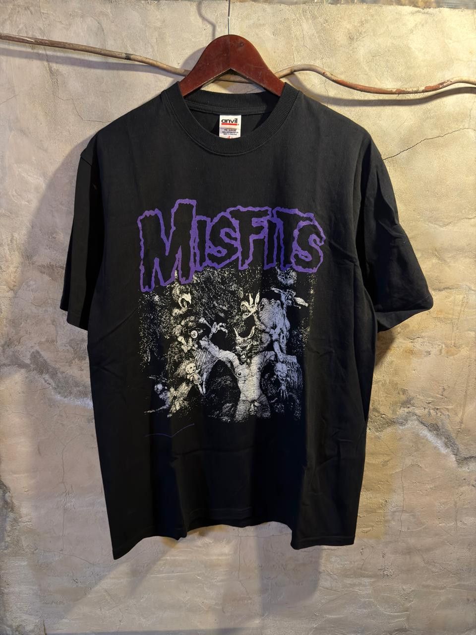 Band Tees 🔥 Rare Misfits Wolfs BloodTee Size US L / EU 52-54 / 3 - 1 Thumbnail