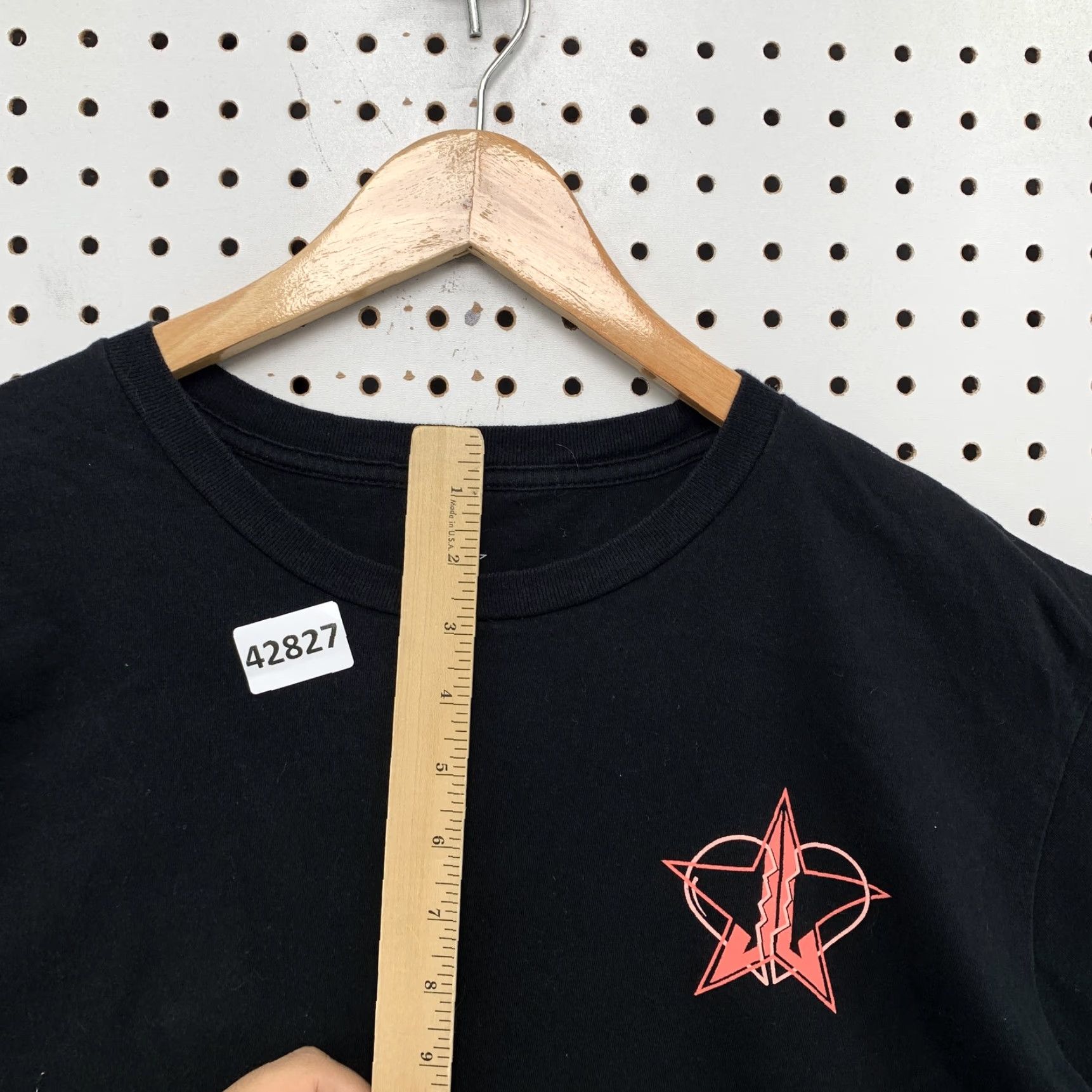 Vintage Jeffree Star Fashion Shirt Black Mens XL Short Sleeve Shirt Mens XL Black T-Shirt Size US XL / EU 56 / 4 - 6 Thumbnail