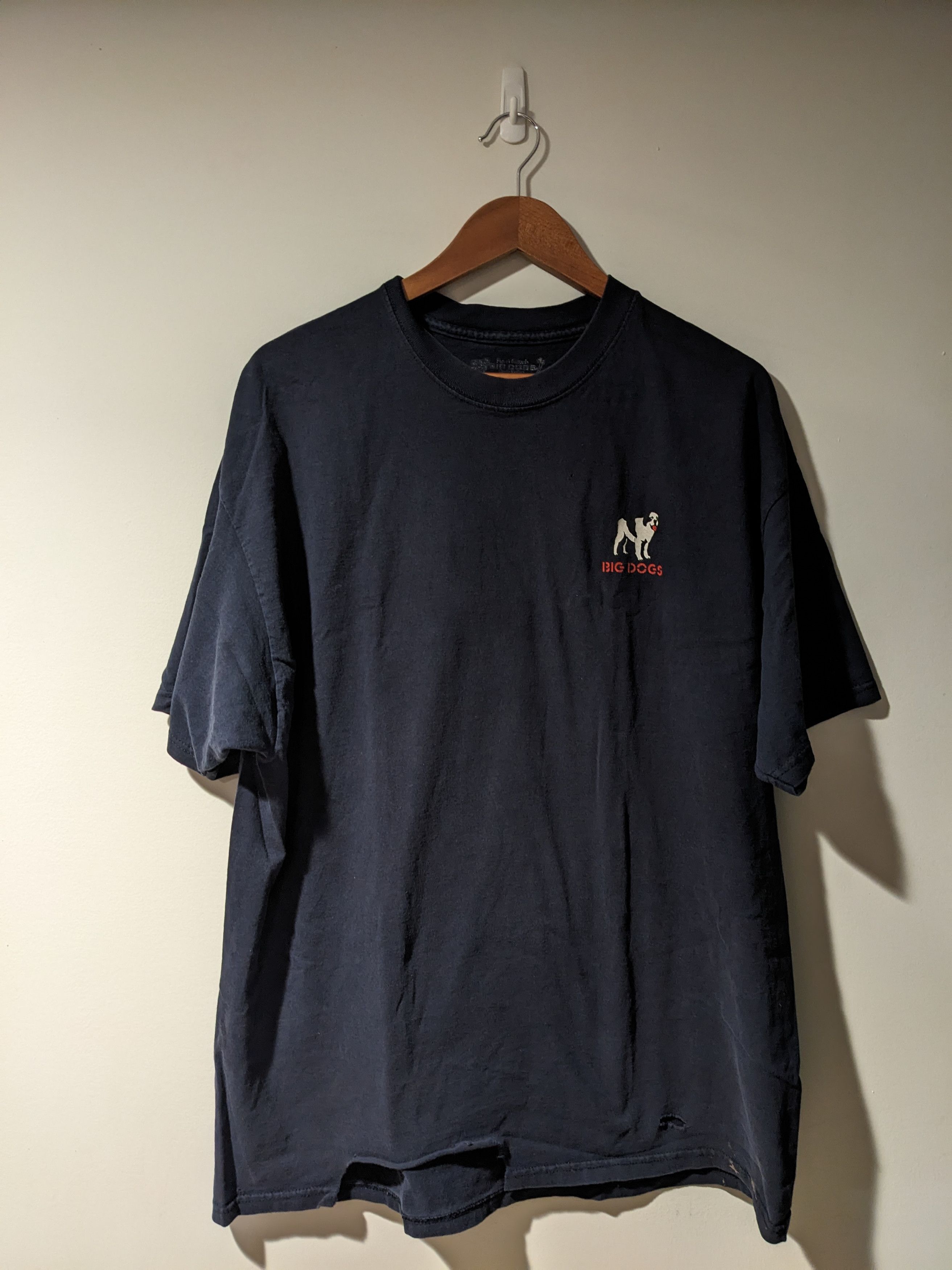 Big Dogs × Vintage Vintage 2004 Big Dogs Firefighter Bustin Ours T-shirt Size US XL / EU 56 / 4 - 4 Thumbnail