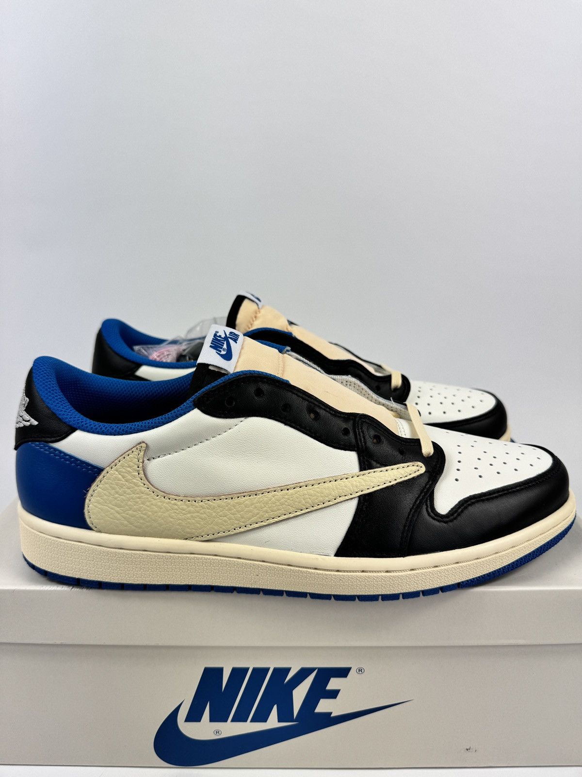 Nike × Travis Scott JORDAN 1 RETRO LOW FRAGMENT X TRAVIS SCOTT SNEAKERS Size US 11 / EU 44 - 2 Thumbnail