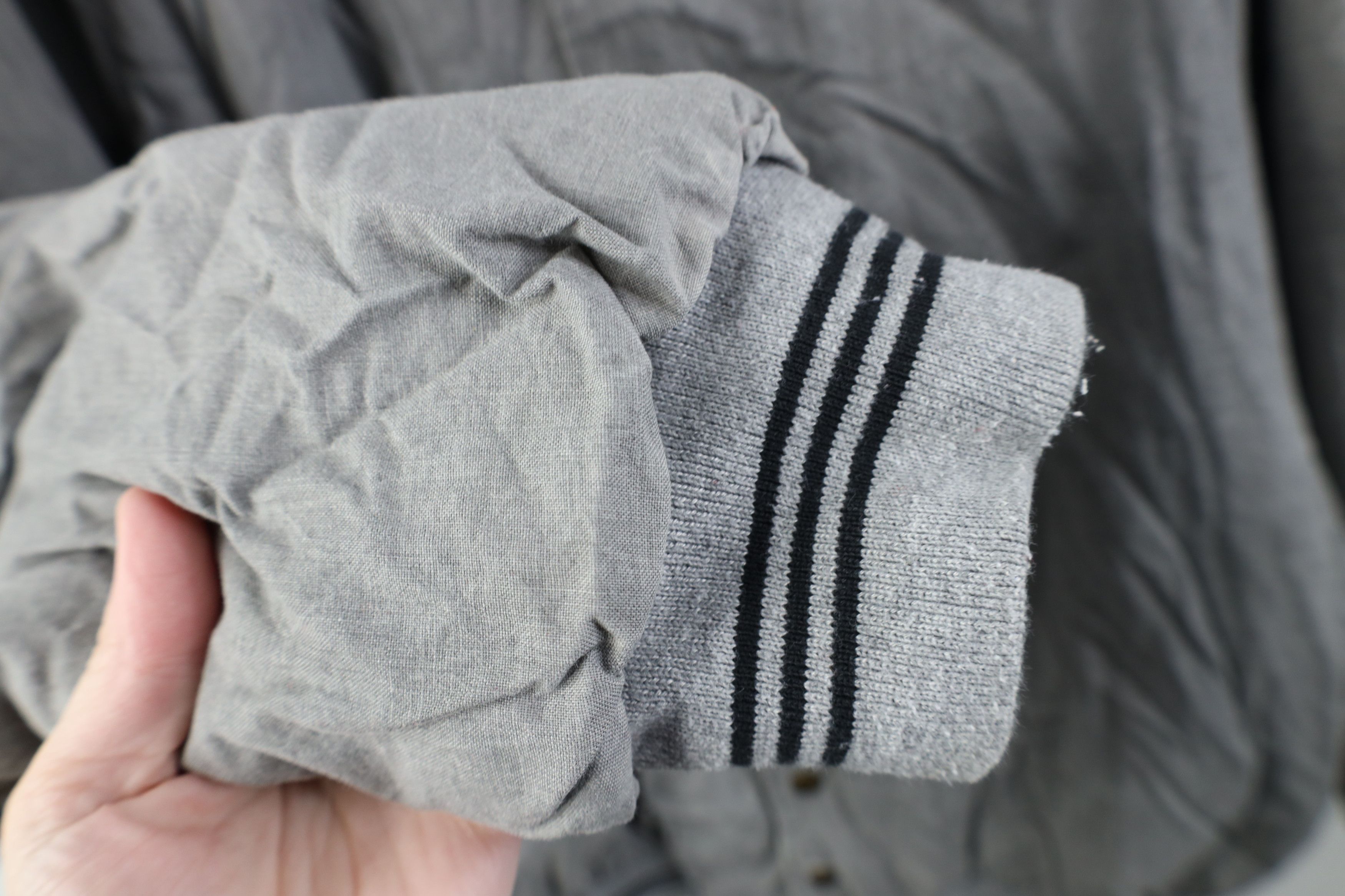 Vintage 90s Veterans Don't Forget Military Puffer Jacket
