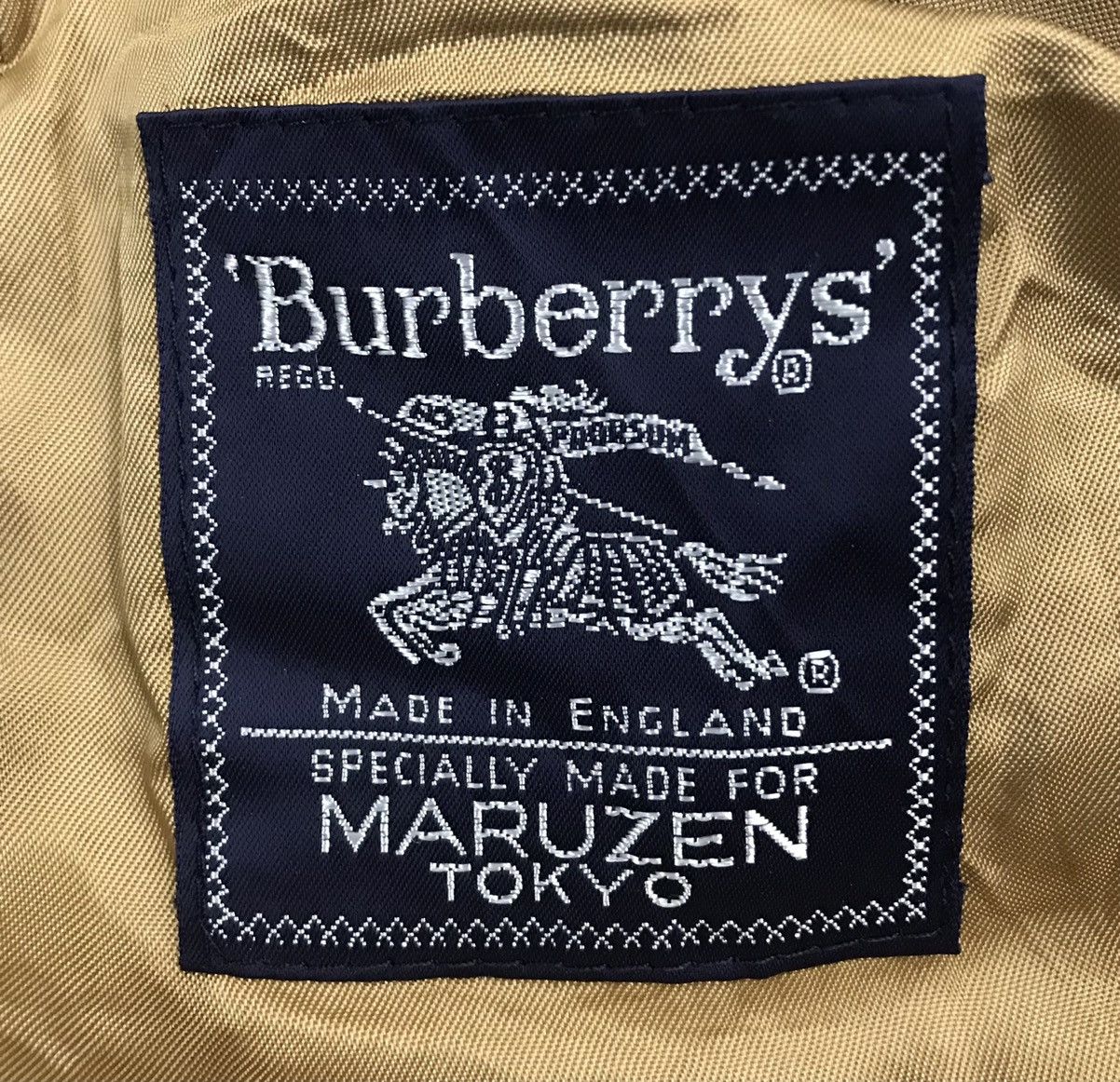 Burberry × Vintage Vintage Burberrys Specially Made For Maruzen Tokyo Blazer Size US M / EU 48-50 / 2 - 10 Thumbnail
