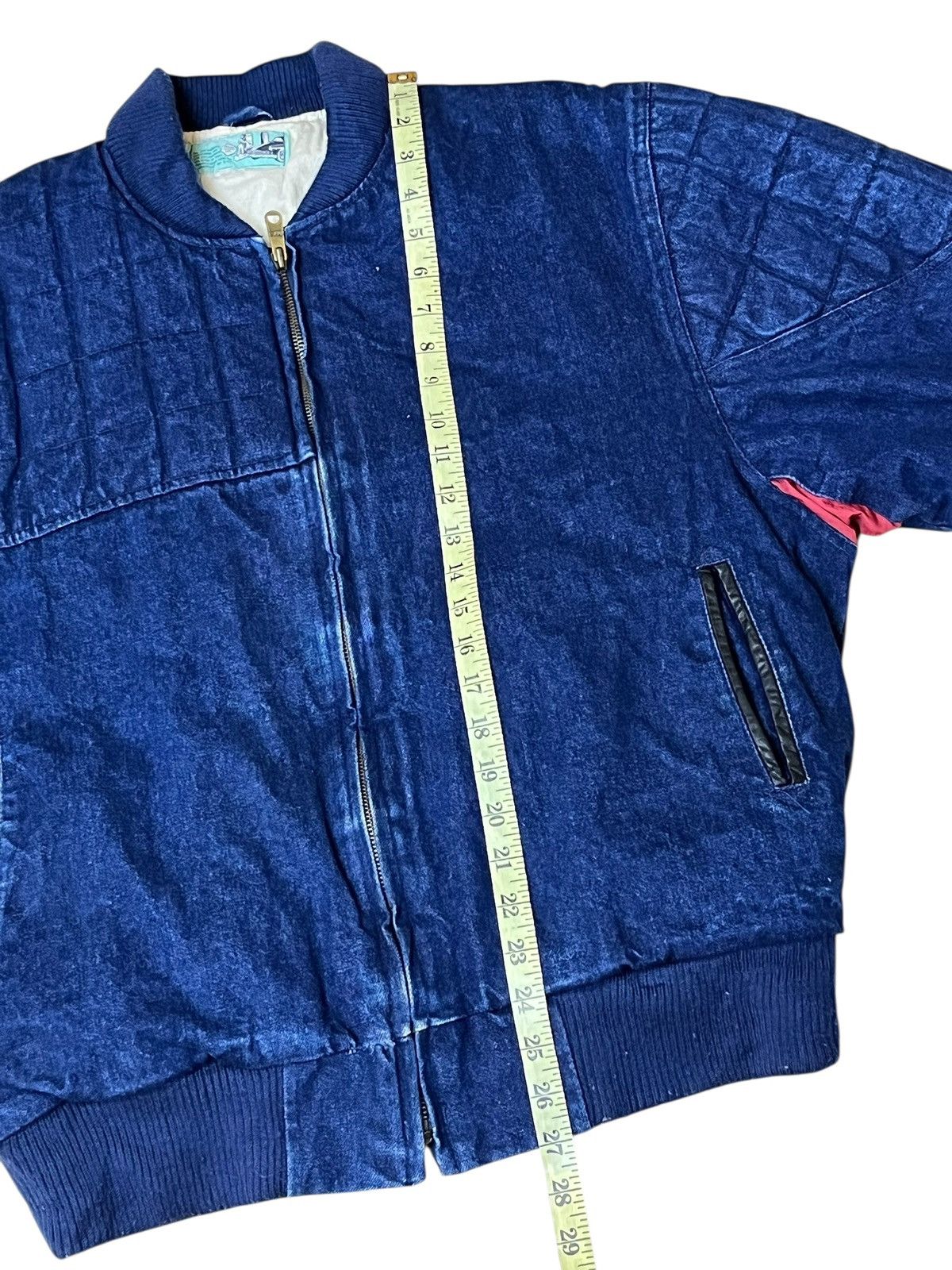 Toyo Enterprises Vintage 80s SUN VALLEY urban college boy denim bomber jacket Size US L / EU 52-54 / 3 - 16 Thumbnail