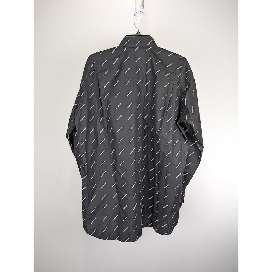 Balenciaga o1rshd1 All Over Logo Print Shirt in Black Size US S / EU 44-46 / 1 - 11 Thumbnail