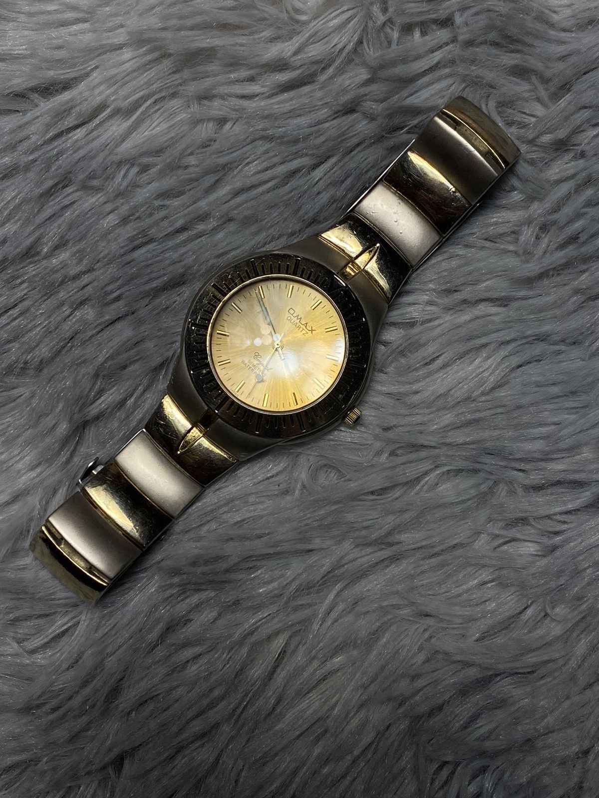 Vintage Omax Quartz Gold-Tone Waterproof Watch | Japanese Brand Size ONE SIZE - 8 Thumbnail