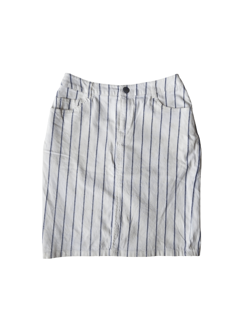 LOWRYS FARM Lowrys Farm White Pinstripe Cotton Skirt Size 29" - 1 Thumbnail