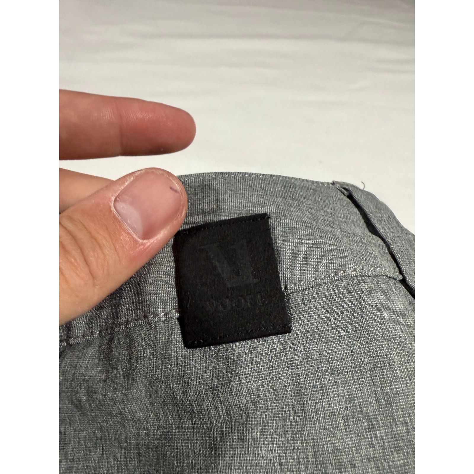 Vuori Vuori Men’s 36 Gray Performance Stretch Chino Shorts Size US 40 / EU 56 - 4 Thumbnail