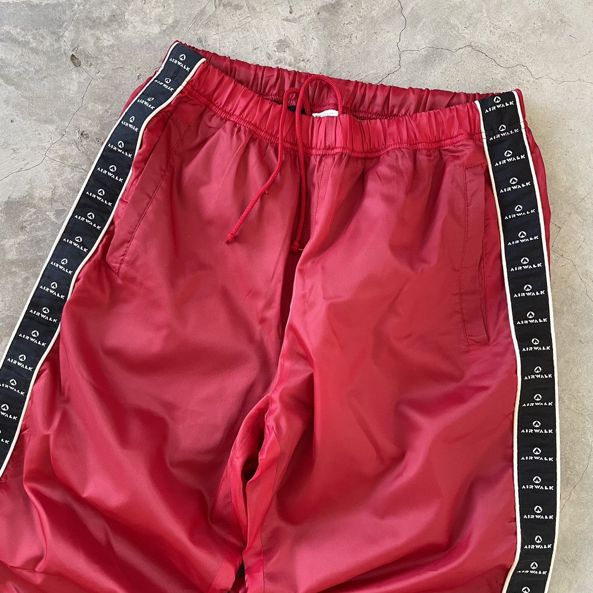 Airwalk × Vintage 🔴 Rare ! ! Vintage Airwalk Baggy Sweatpants 🔴 Size US 30 / EU 46 - 4 Thumbnail