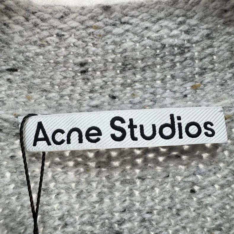 Acne Studios Acne Studios Heart letter knitted sweater Size XXS / US 00 / IT 34 - 6 Thumbnail
