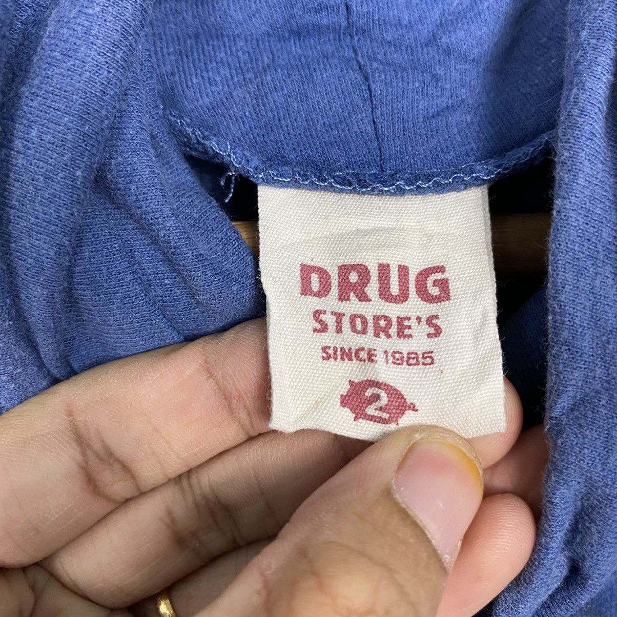Hysteric Glamour 📌Turtle Neck Sweatshirt Drug Store Spell Out Big Logo Size US M / EU 48-50 / 2 - 15 Thumbnail