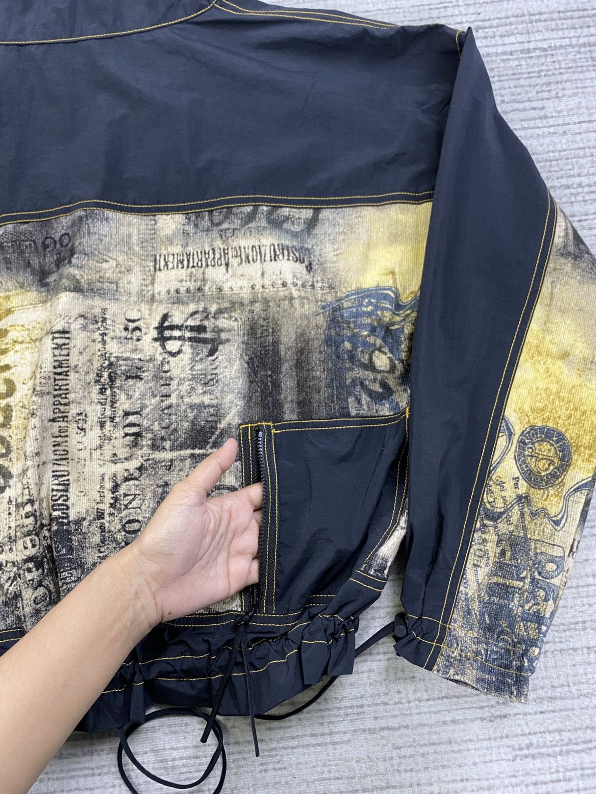 Japanese Brand × Vintage Vintage EASE Anorak In Coated Rare Graphics Printed Jacket Size US XL / EU 56 / 4 - 7 Thumbnail