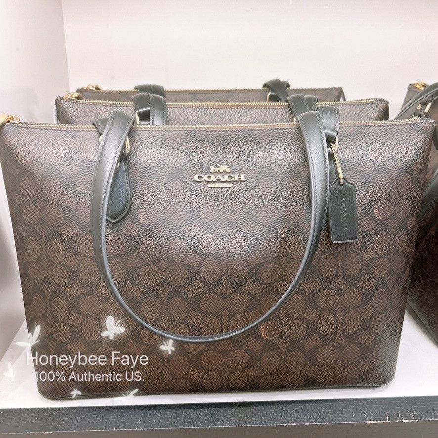 Gallery Tote Bag In Signature Canvas CW381