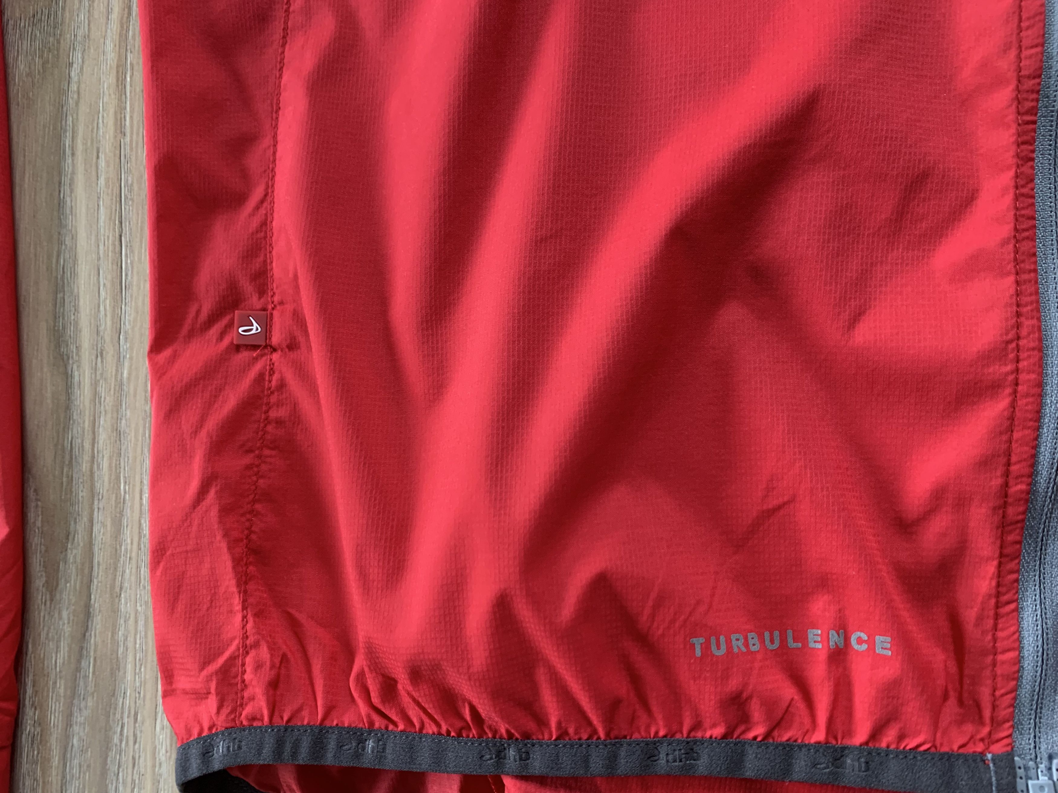 Sports Specialties DHB Turbulence Windproof Cycling Jacket Size US XL / EU 56 / 4 - 5 Thumbnail