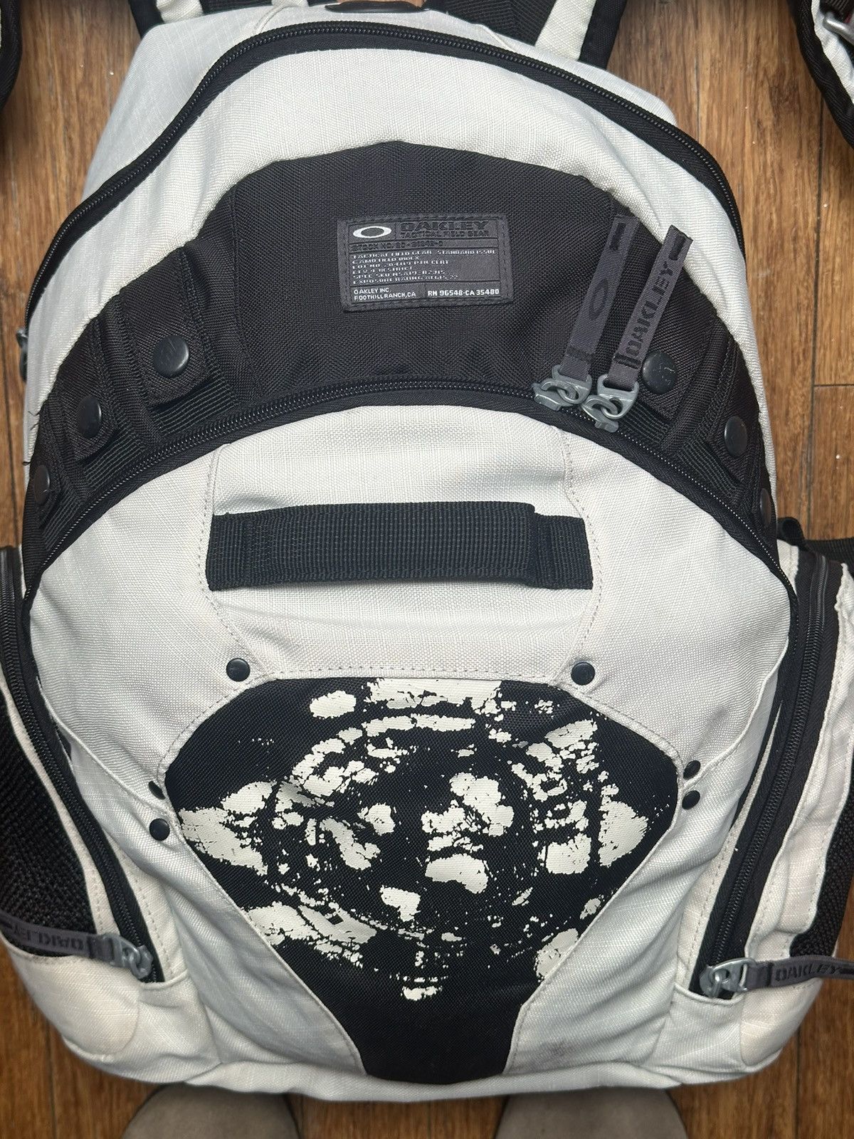 Oakley Oakley Vintage Backpack Sac à dos tactical gear gorpcore Size ONE SIZE - 4 Thumbnail