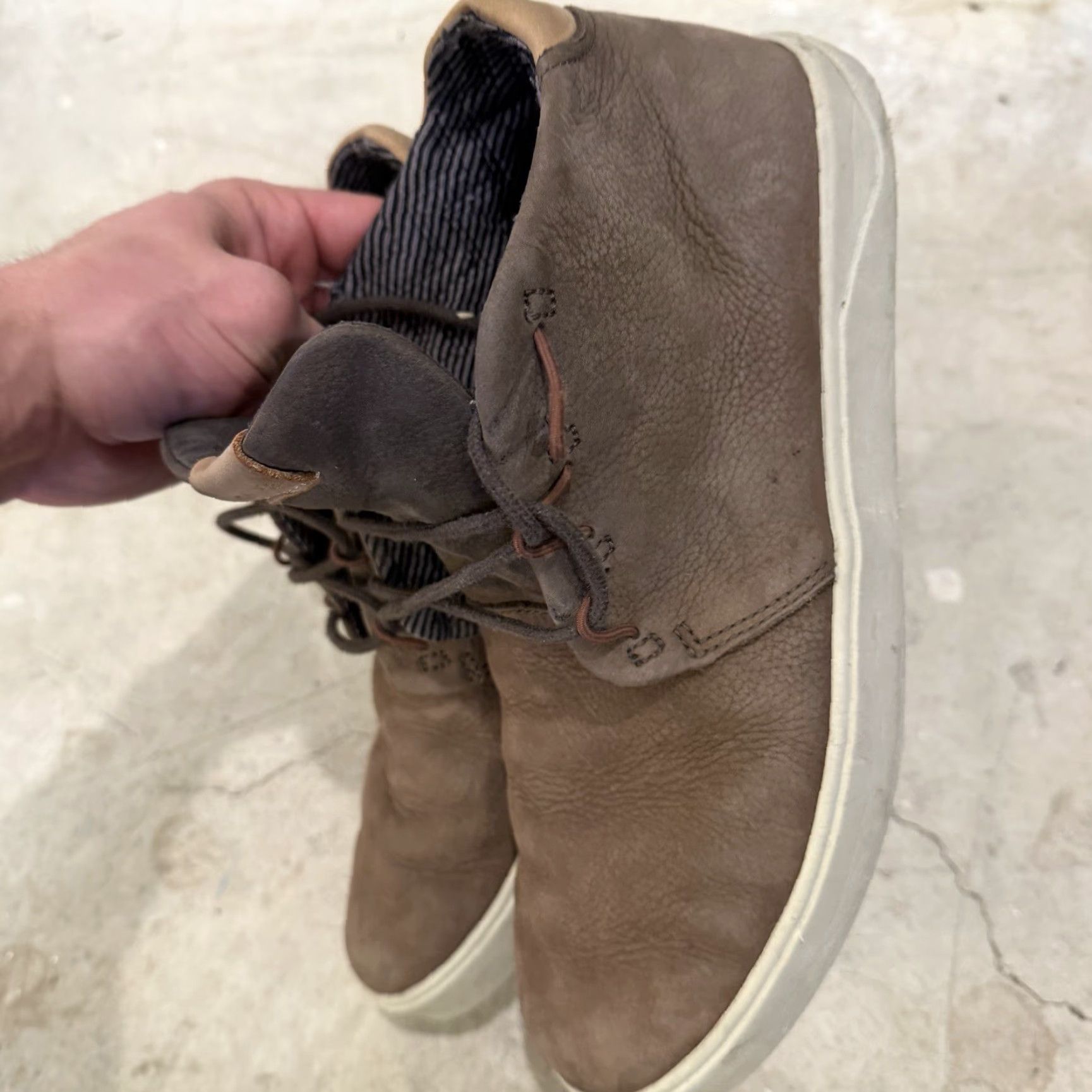 Olukai OluKai Boots Mens 10.5 Brown Nana Hele Shearling Leather Chukka 10449-6363 Size US 11 / EU 44 - 6 Thumbnail