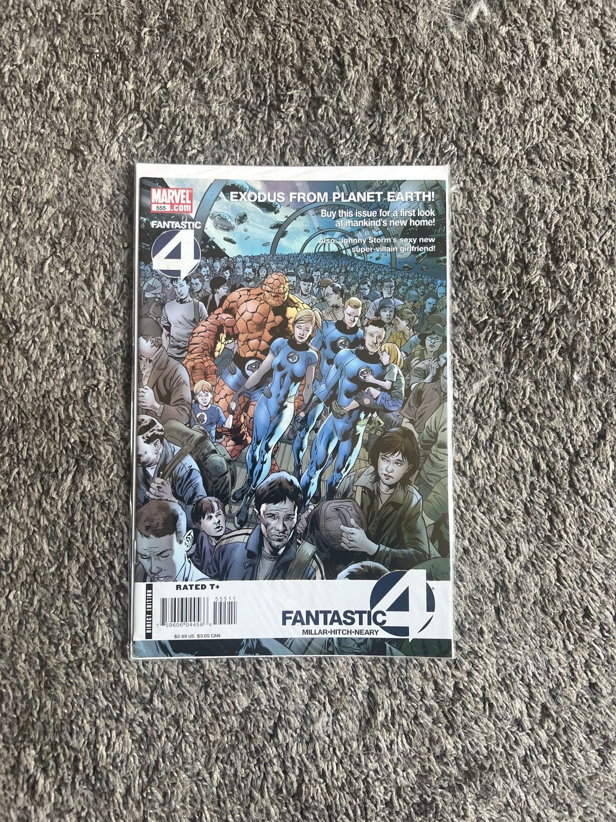 Marvel Comics 2008 Marvel Comics Fantastic Four #555 World’s Greatest Pt 2 Size ONE SIZE - 1 Thumbnail