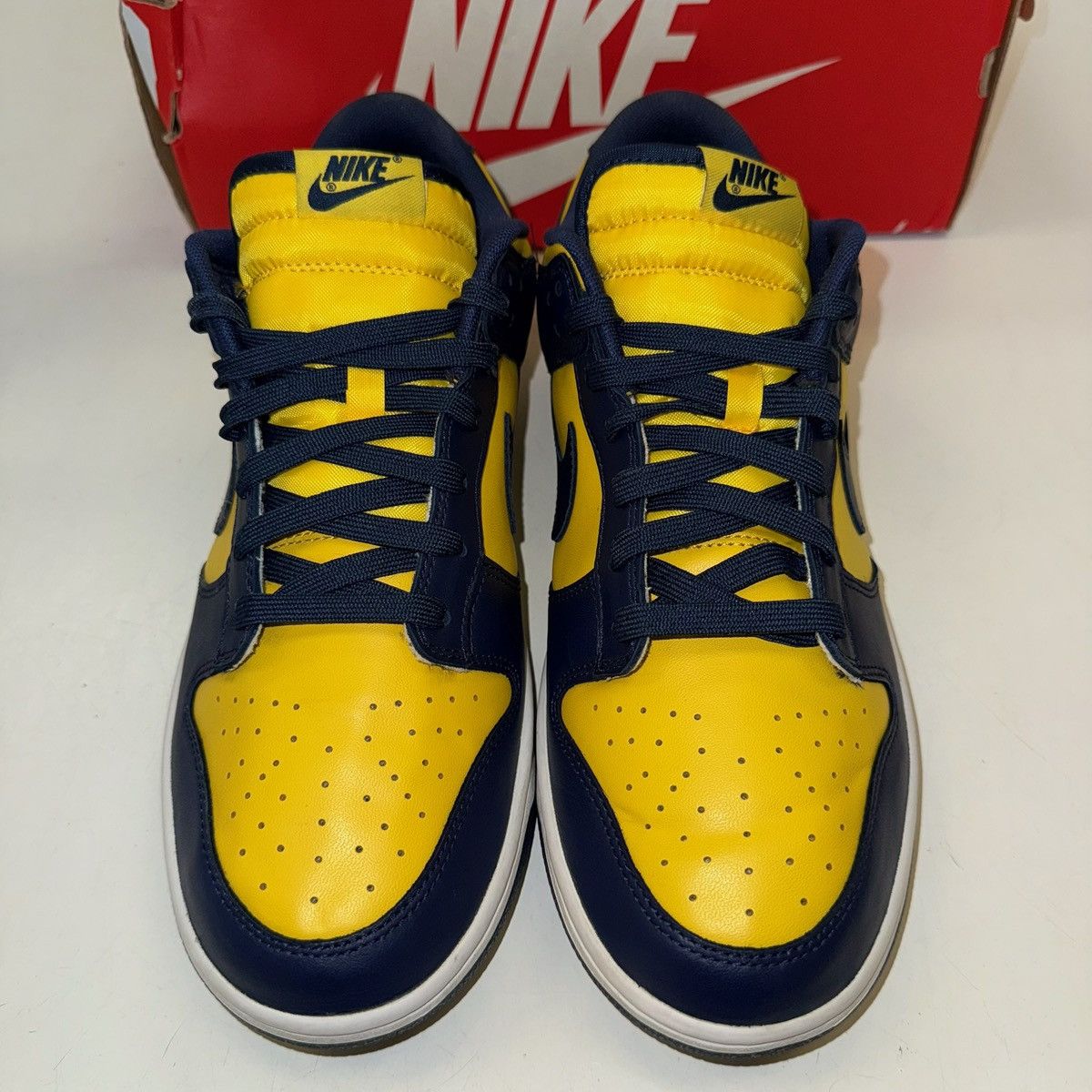 Nike Size 11.5 - Nike Dunk Low Michigan 2021 - DD1391-700 Size US 11.5 / EU 44-45 - 4 Thumbnail