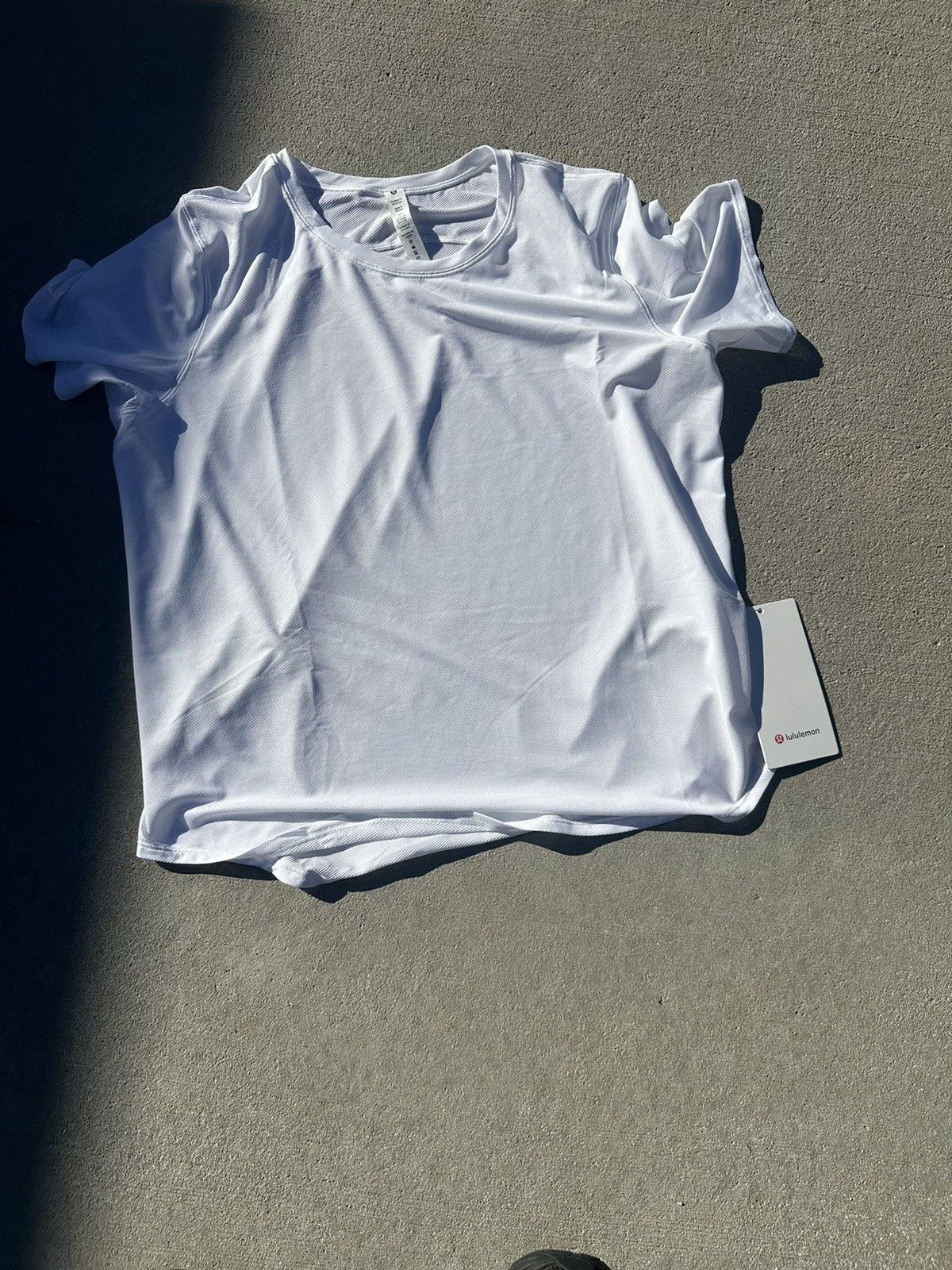 Lululemon Lululemon high neck run and trían tee Size XL / US 12-14 / IT 48-50 - 1 Thumbnail