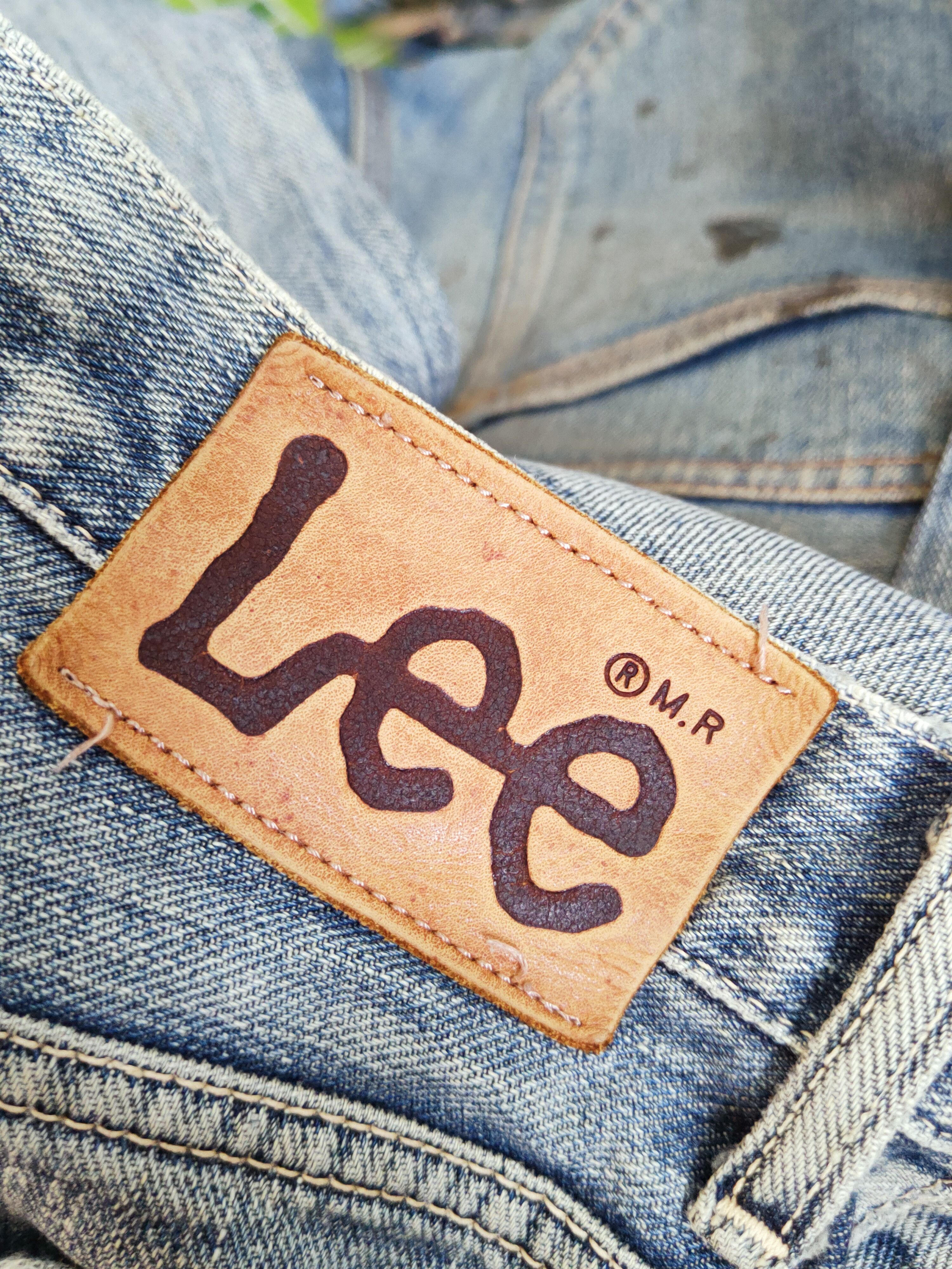 Japanese Brand Lee Blue Distressed Ripped denim Jeans #W503 Size US 30 / EU 46 - 14 Thumbnail