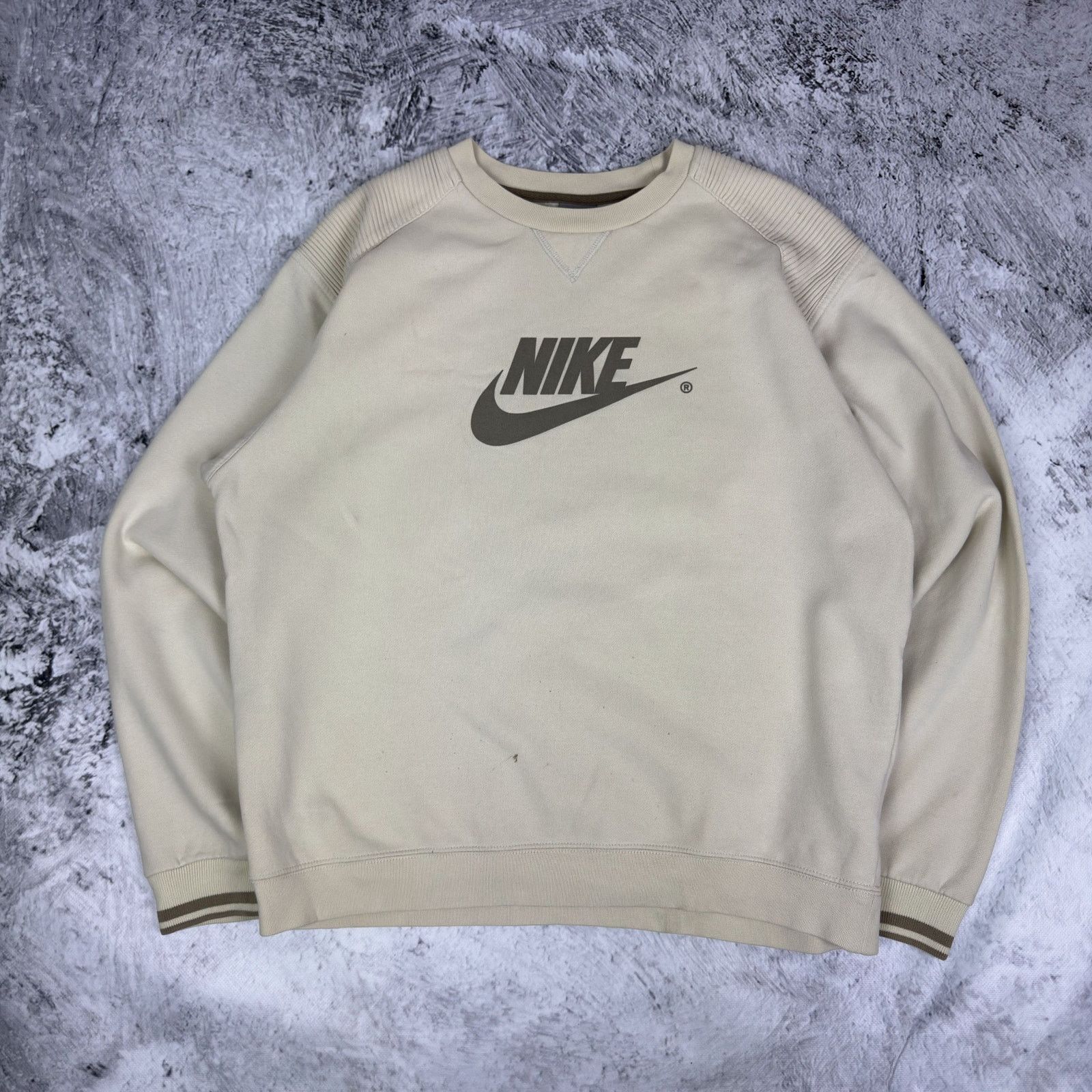 Nike Vintage Y2k Nike Men's Swoosh Spellout Fleece Sweatshirt M Size US M / EU 48-50 / 2 - 2 Thumbnail