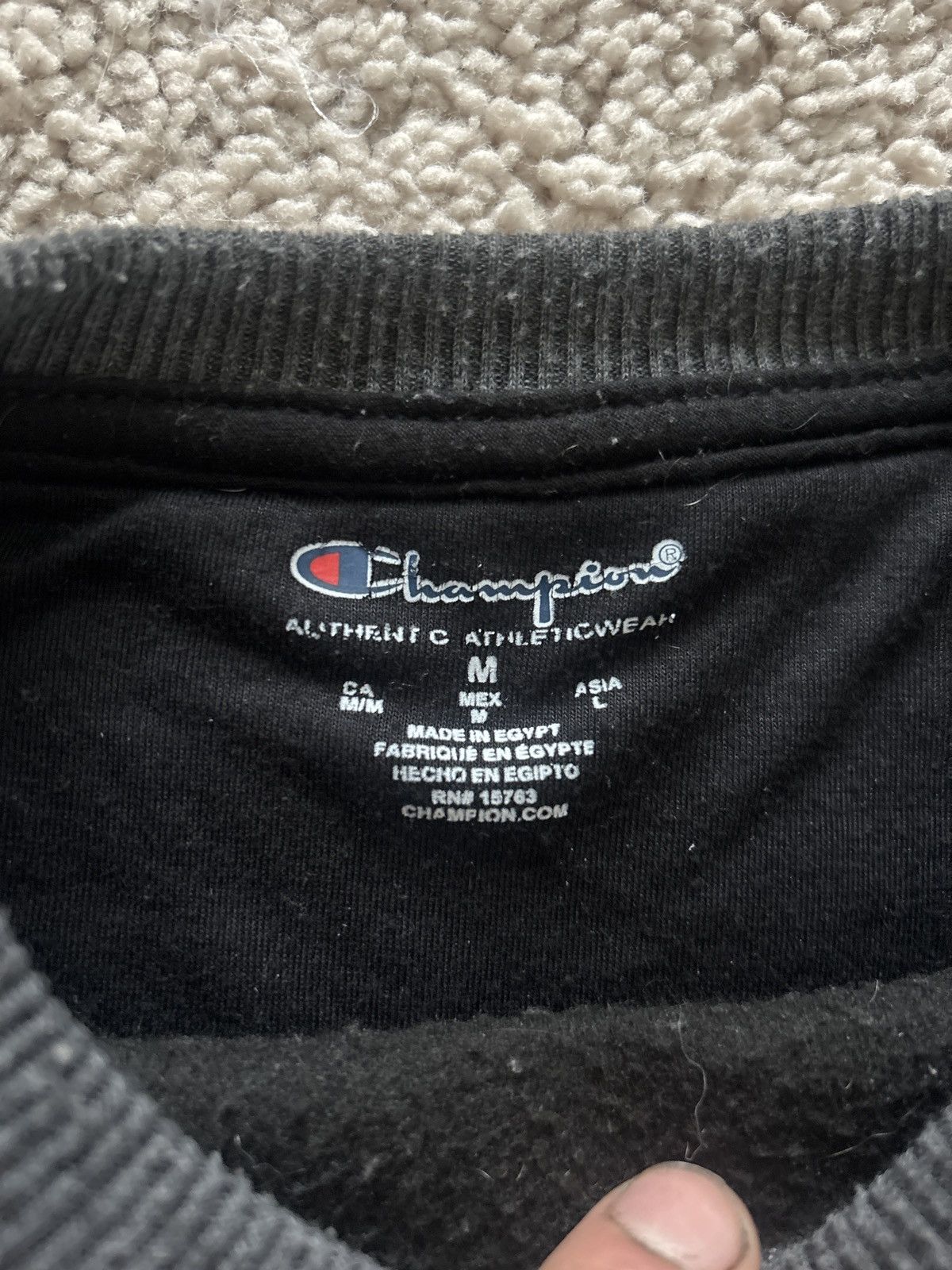 Champion Red white and blue logo champion crewneck Size US M / EU 48-50 / 2 - 2 Thumbnail