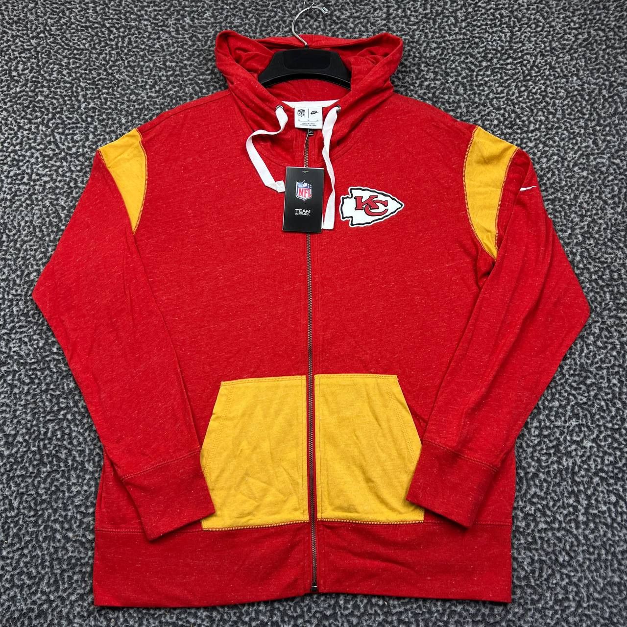 Nike Nike Hoodie Men Medium Red Kansas City Chiefs NFL New M Size US M / EU 48-50 / 2 - 1 Thumbnail