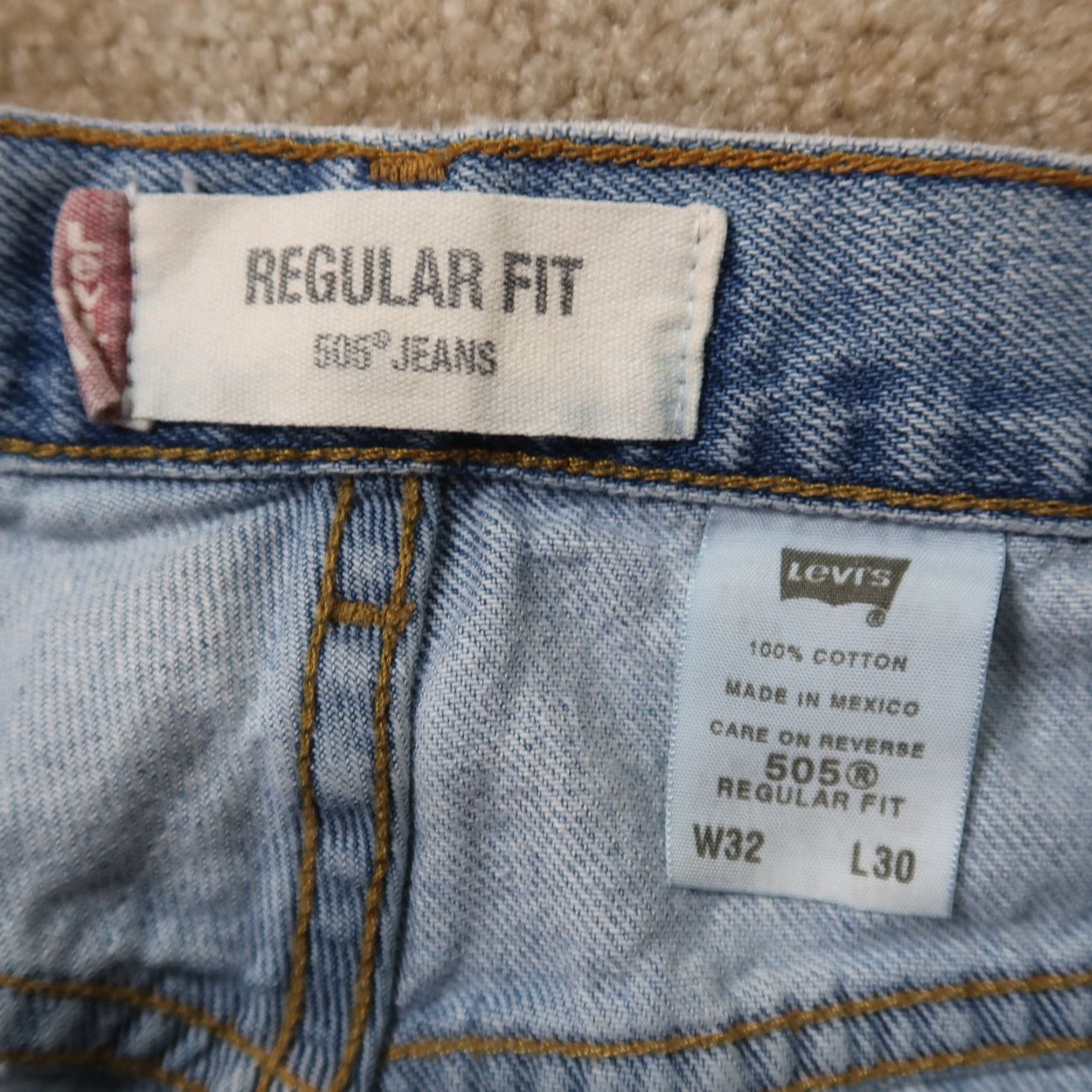 Levi's VINTAGE Levi's 505 Jeans Regular Levi's 505 Straight Leg 32x30 Blue Denim Men Adult MensDiameter? Size US 32 / EU 48 - 5 Thumbnail
