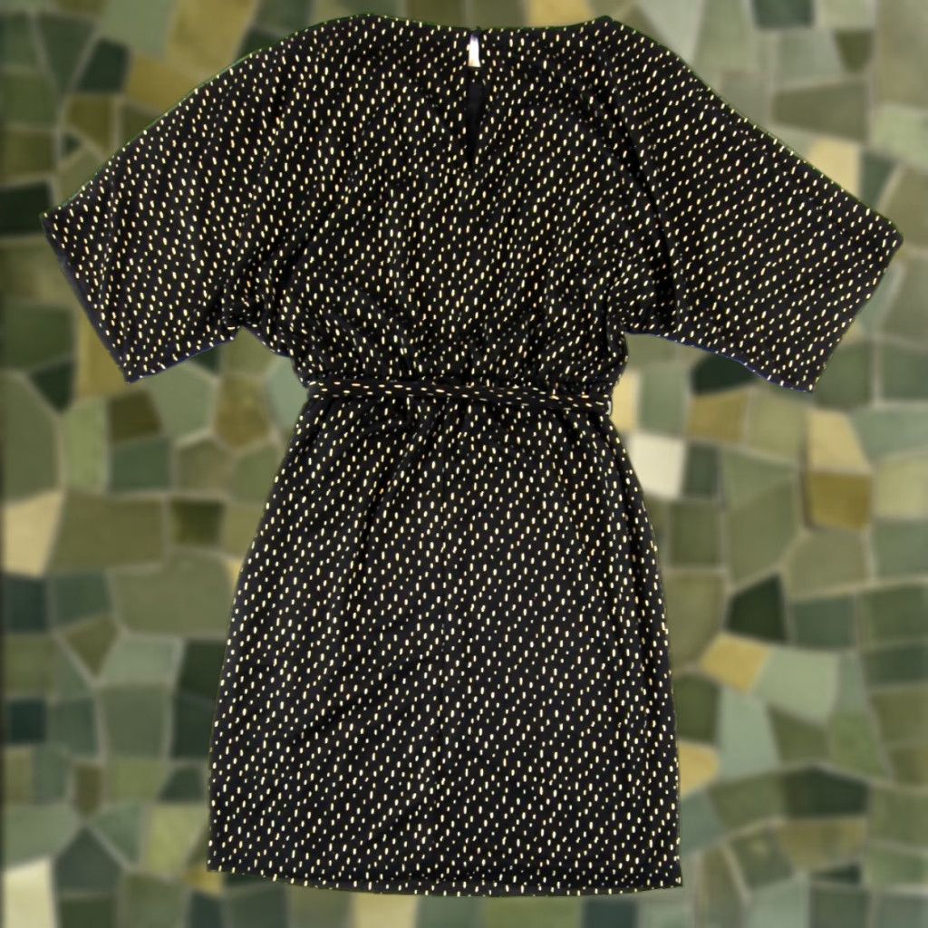 Jessica Simpson Jessica Simpson Black Gold Stretch Polka Dot Short Slip Sleeve Shift Dress 2 Size 26" / US 2 / IT 38 - 1 Thumbnail