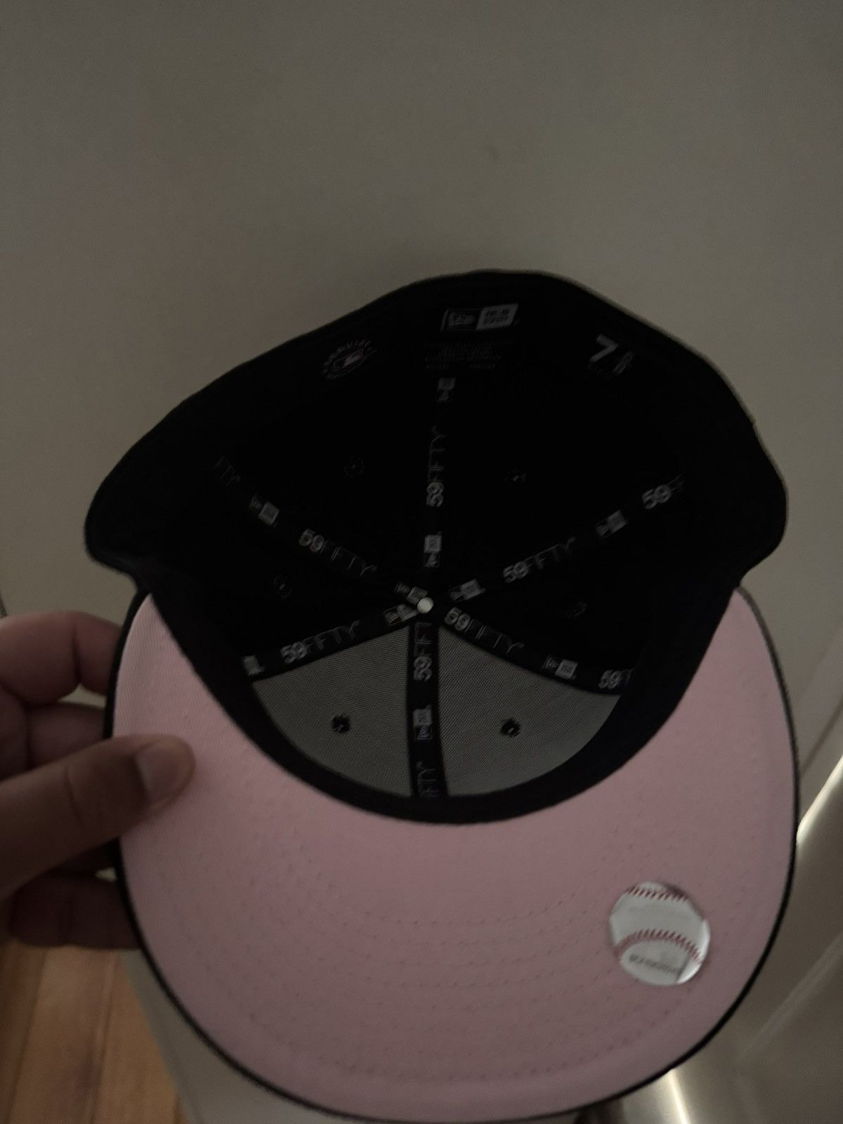 Other Boston Red Sox Hat Size 40 - 2 Thumbnail