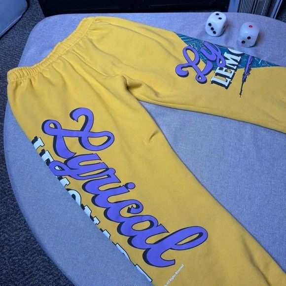 Lyrical Lemonade Lyrical Lemonade 2020 Joggers – Yellow – Size M Size US 30 / EU 46 - 2 Thumbnail