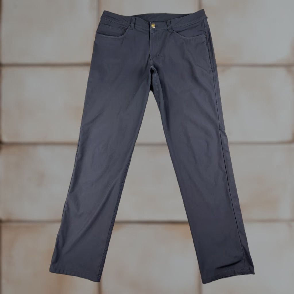 Lululemon Lululemon Pants Mens Slim Fit 36x31 Blue Chino/Flat Front Polyester Blend Slim Leg Regular Fit Sports Preppy Vintage No Size US 36 / EU 52 - 1 Thumbnail