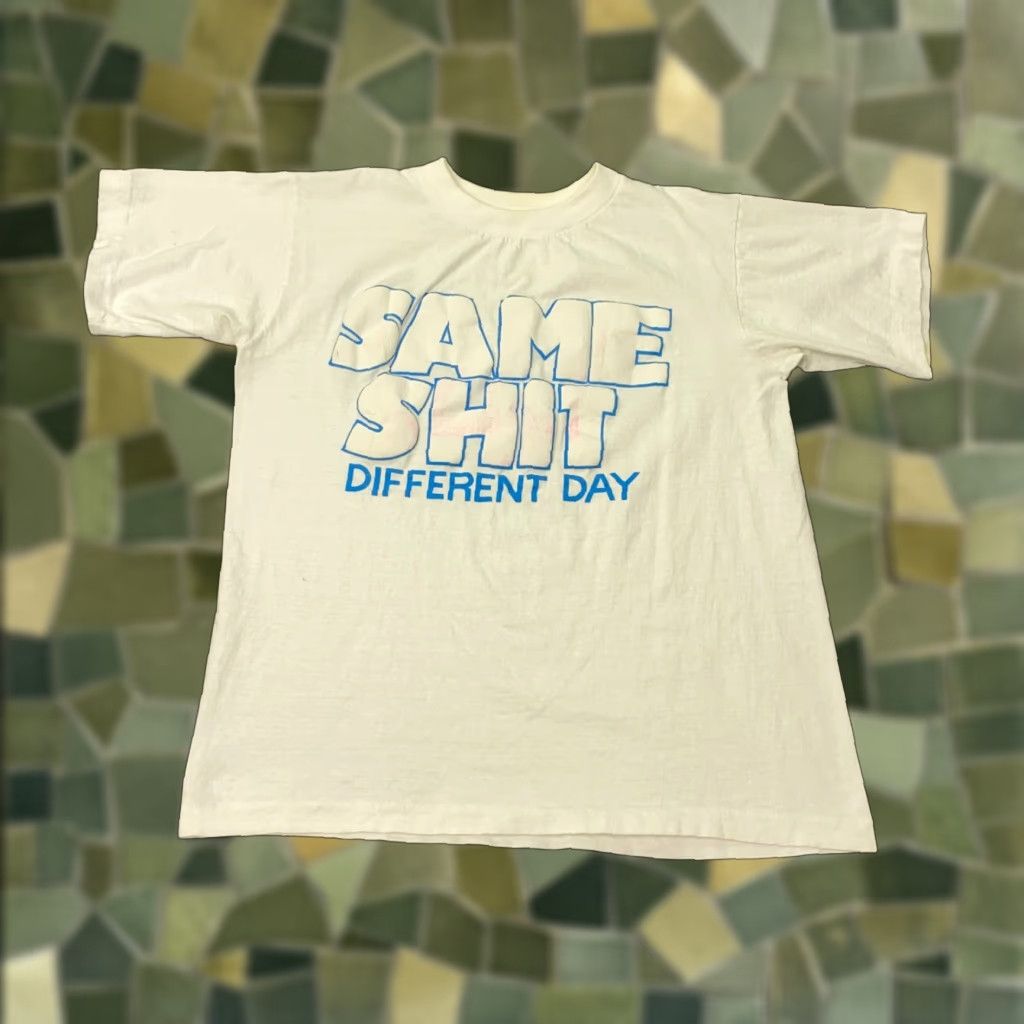 Etro Vtg Same S#%t Different Day Shirt Mens M White Tee 90s Retro Shirt Mens White 90s College Fun University USA Size US M / EU 48-50 / 2 - 1 Thumbnail